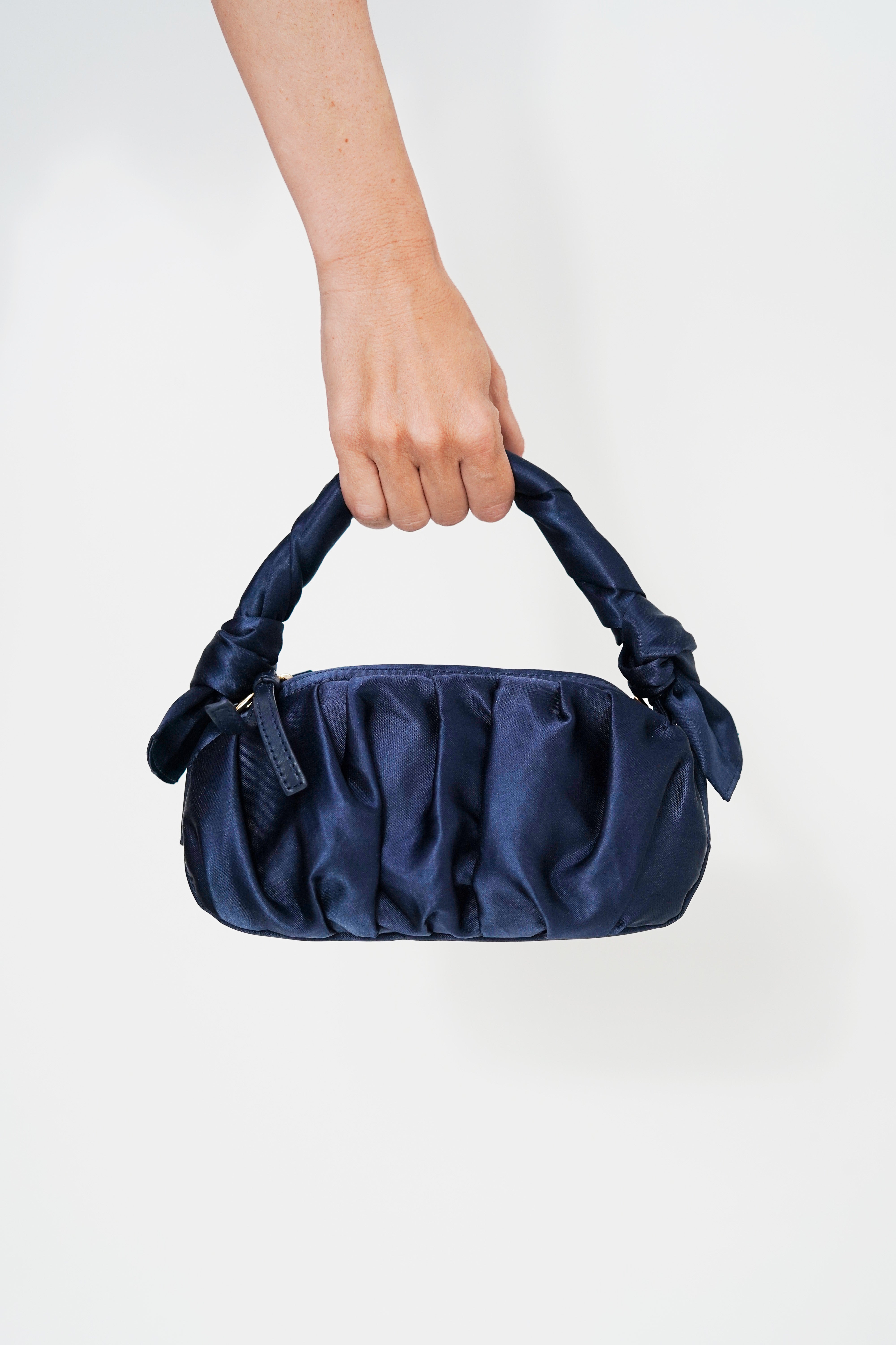 SAC EN SATIN MARINE MOI&SASS