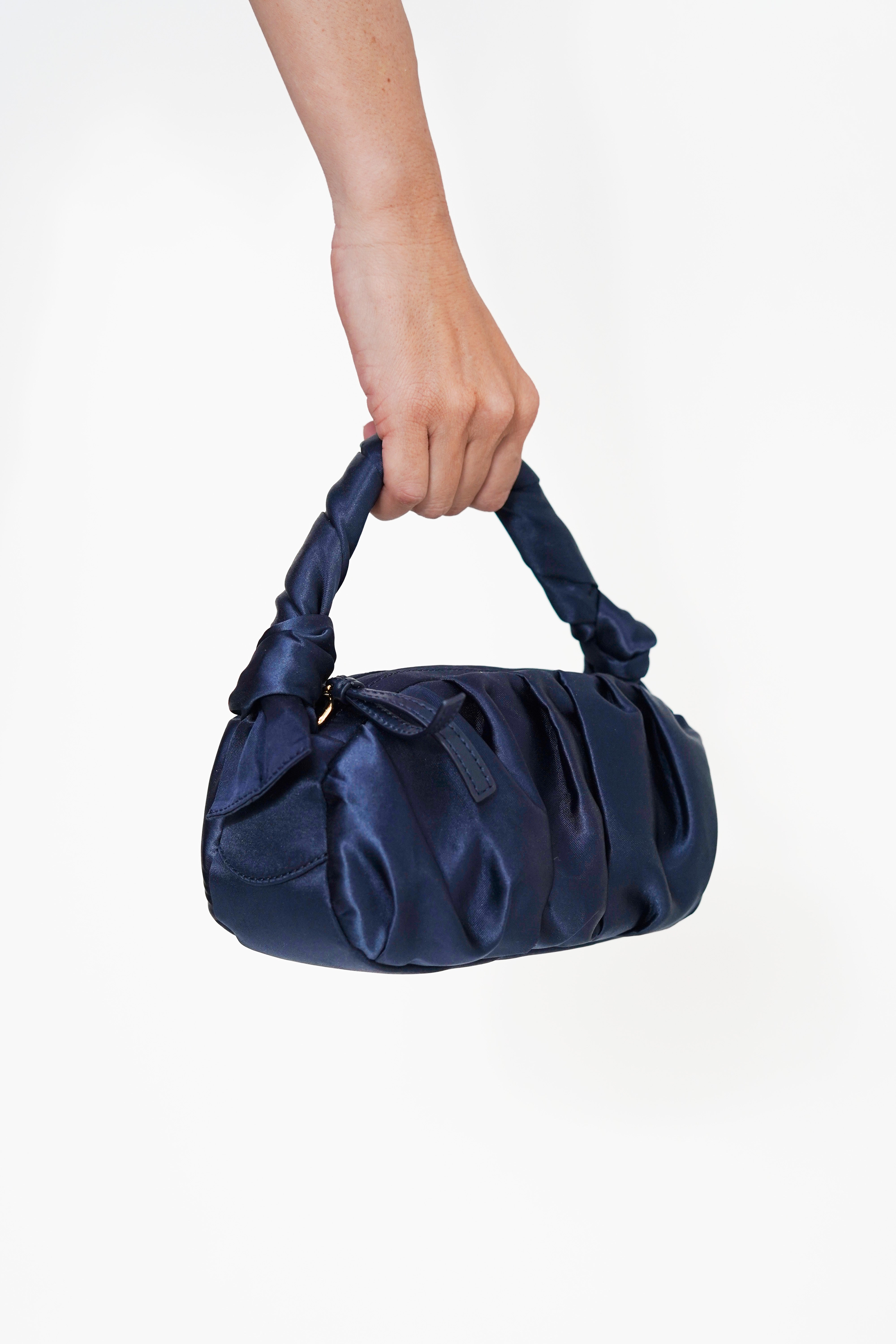 SAC EN SATIN MARINE MOI&SASS