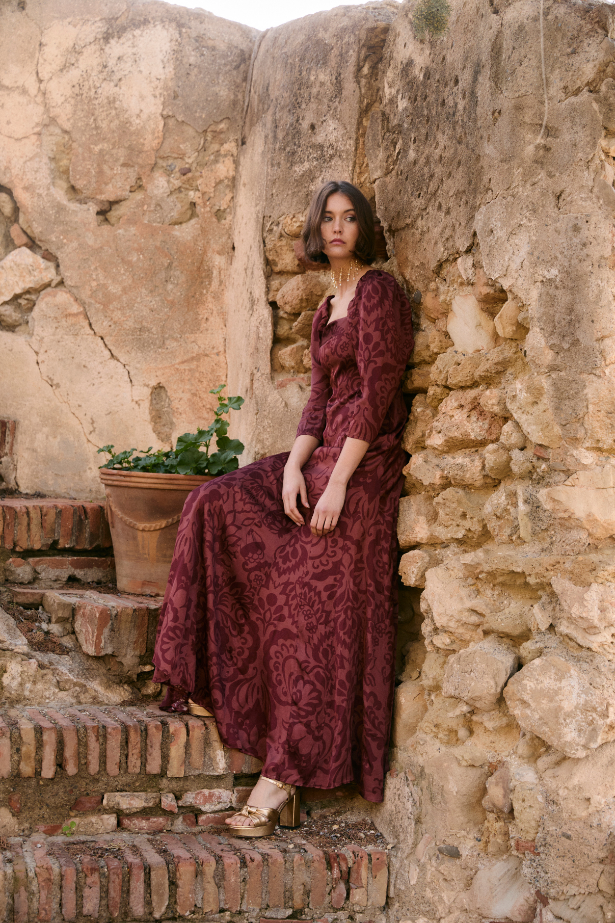 VESTIDO RAMONA DAMASCO TERRACOTA