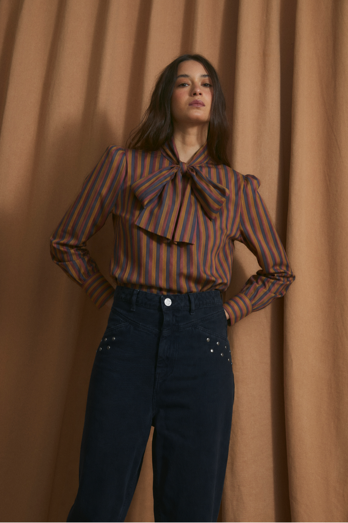 BLUSA LAZO TRIO BURGUNDY