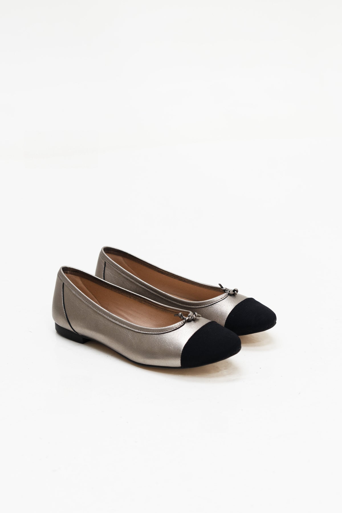 GRAZIA LEATHER SILVER BALLERINA
