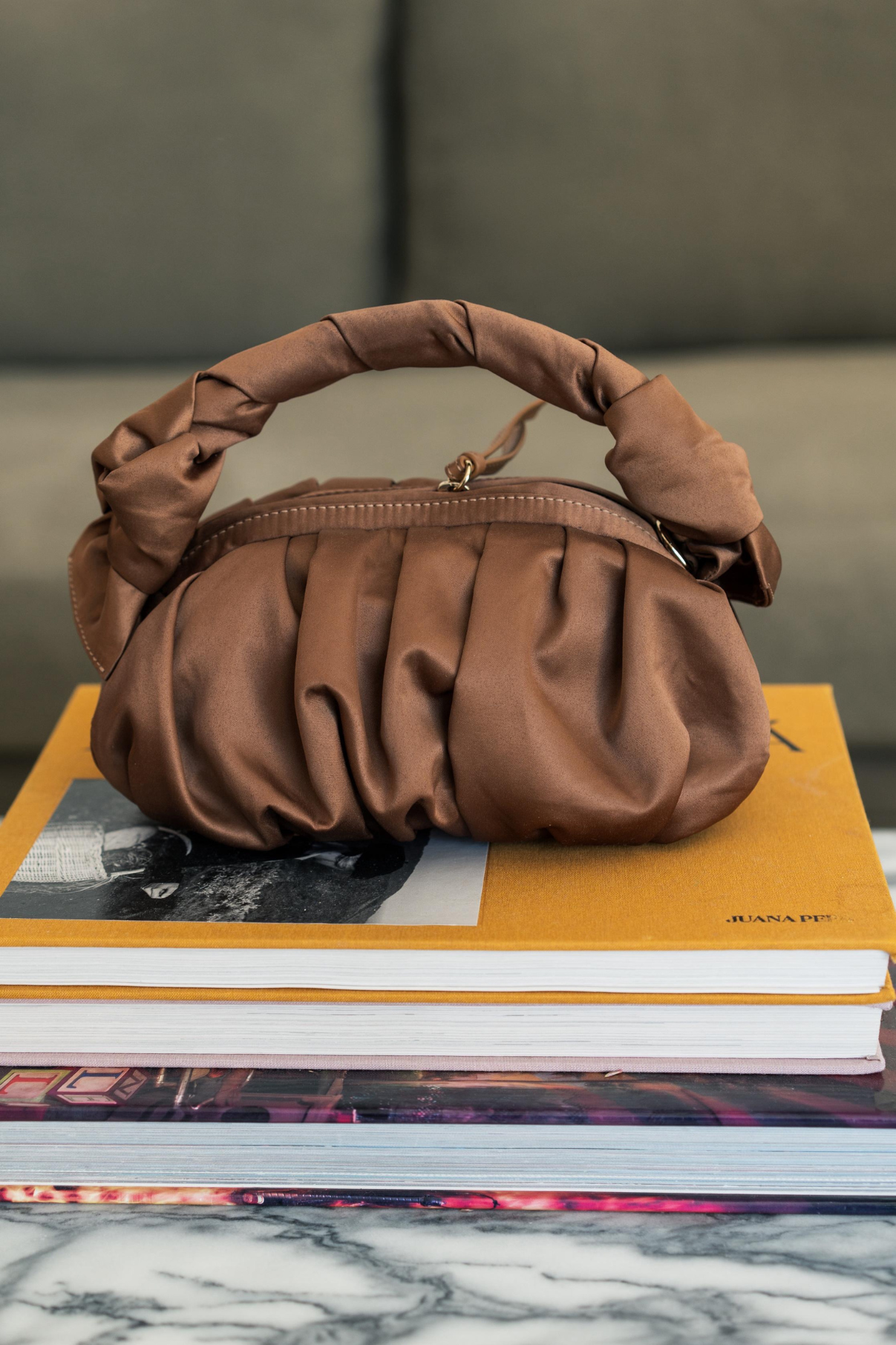 SAC CAMEL EN SATIN MOI&SASS