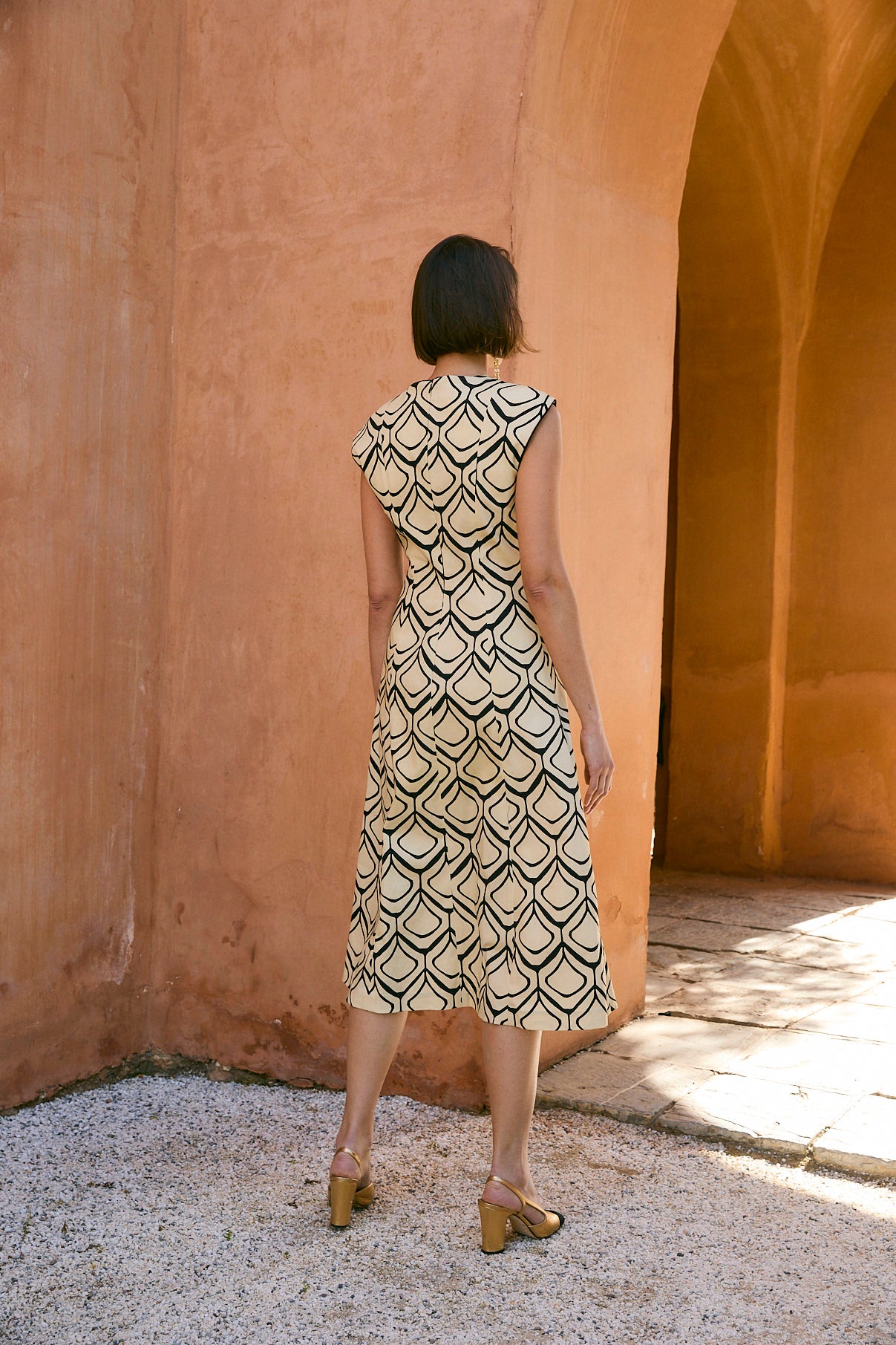 VESTIDO COLUMN COLMENA NEGRO