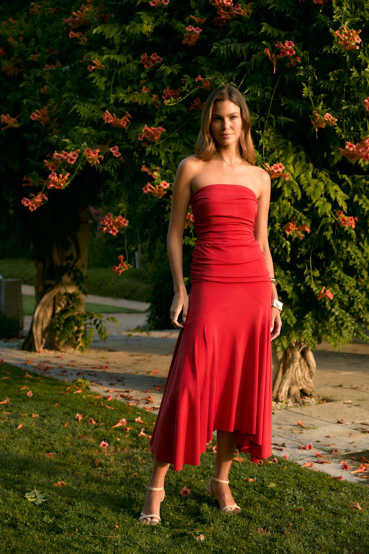 VESTIDO CORINA PUNTO ROJO
