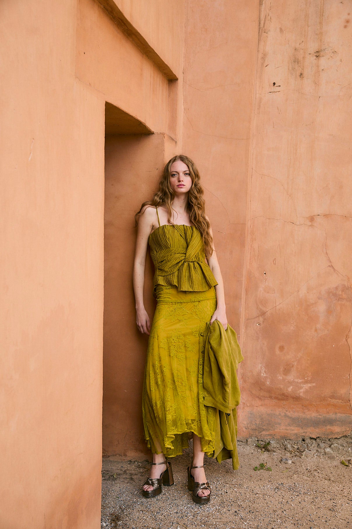 TOTAL LOOK LINDA ENCAJE OLIVA