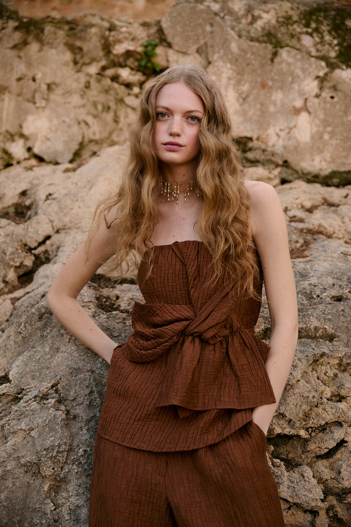 TOP LINDA ARRUGUILLA TEJA