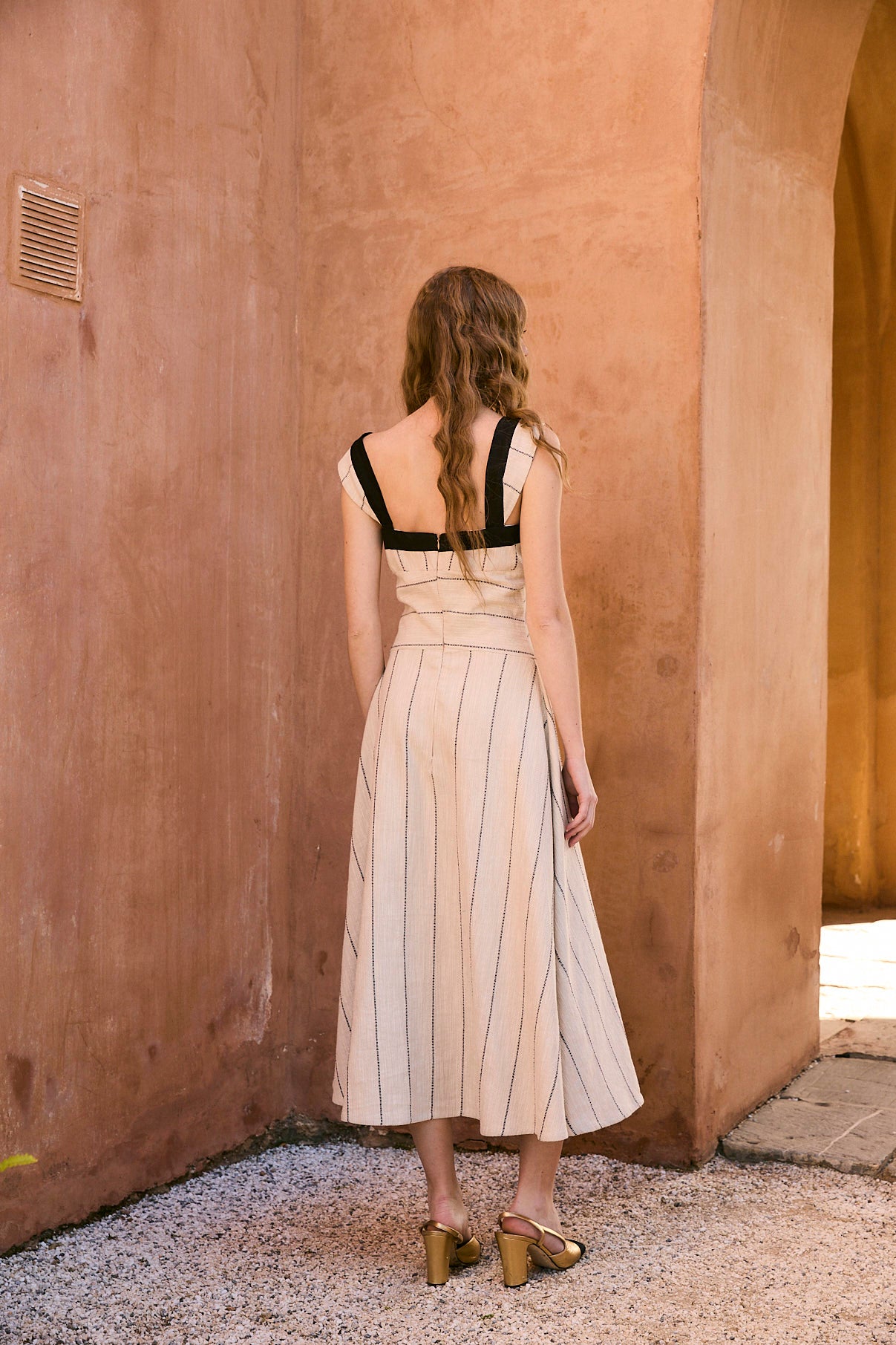 VESTIDO FABIOLA RUSTICO BEIGE