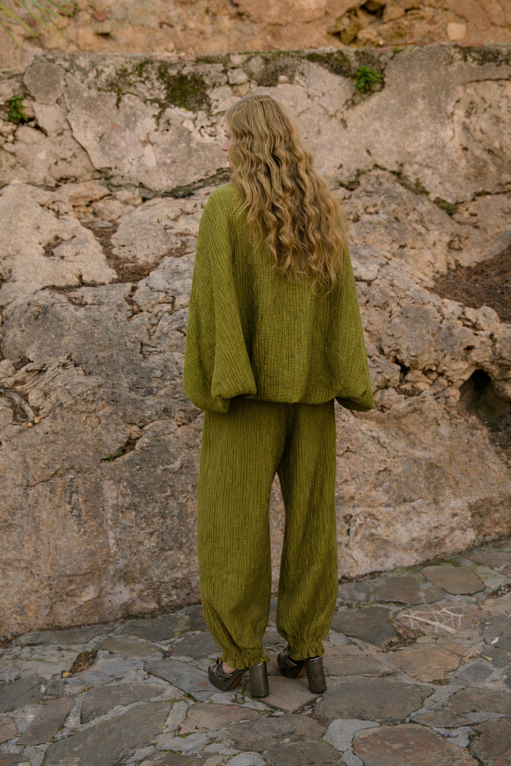 CHAL ESPECIAL ARRUGUILLA OLIVA