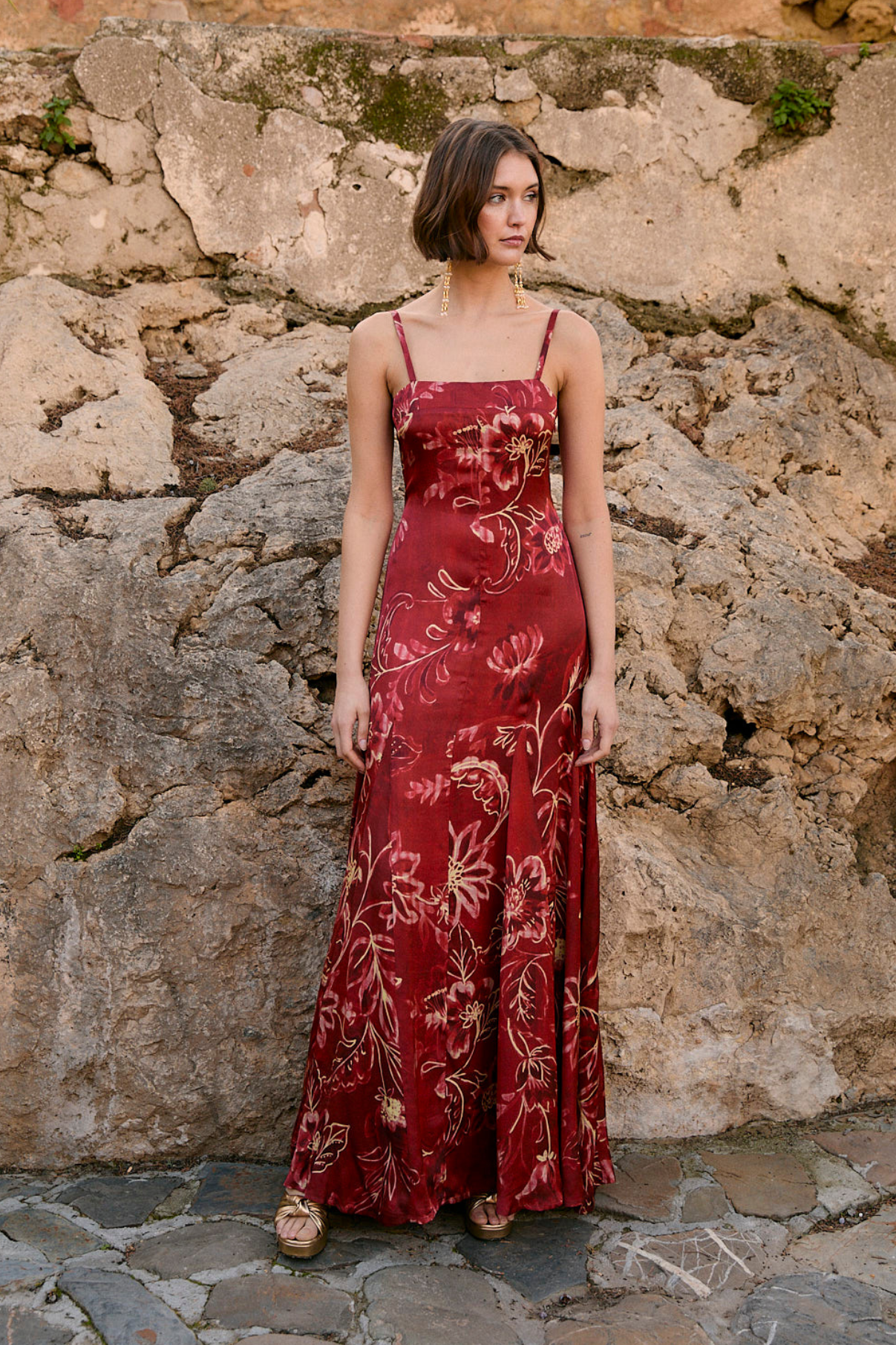 VESTIDO CORINTIA PEONIA CARMIN
