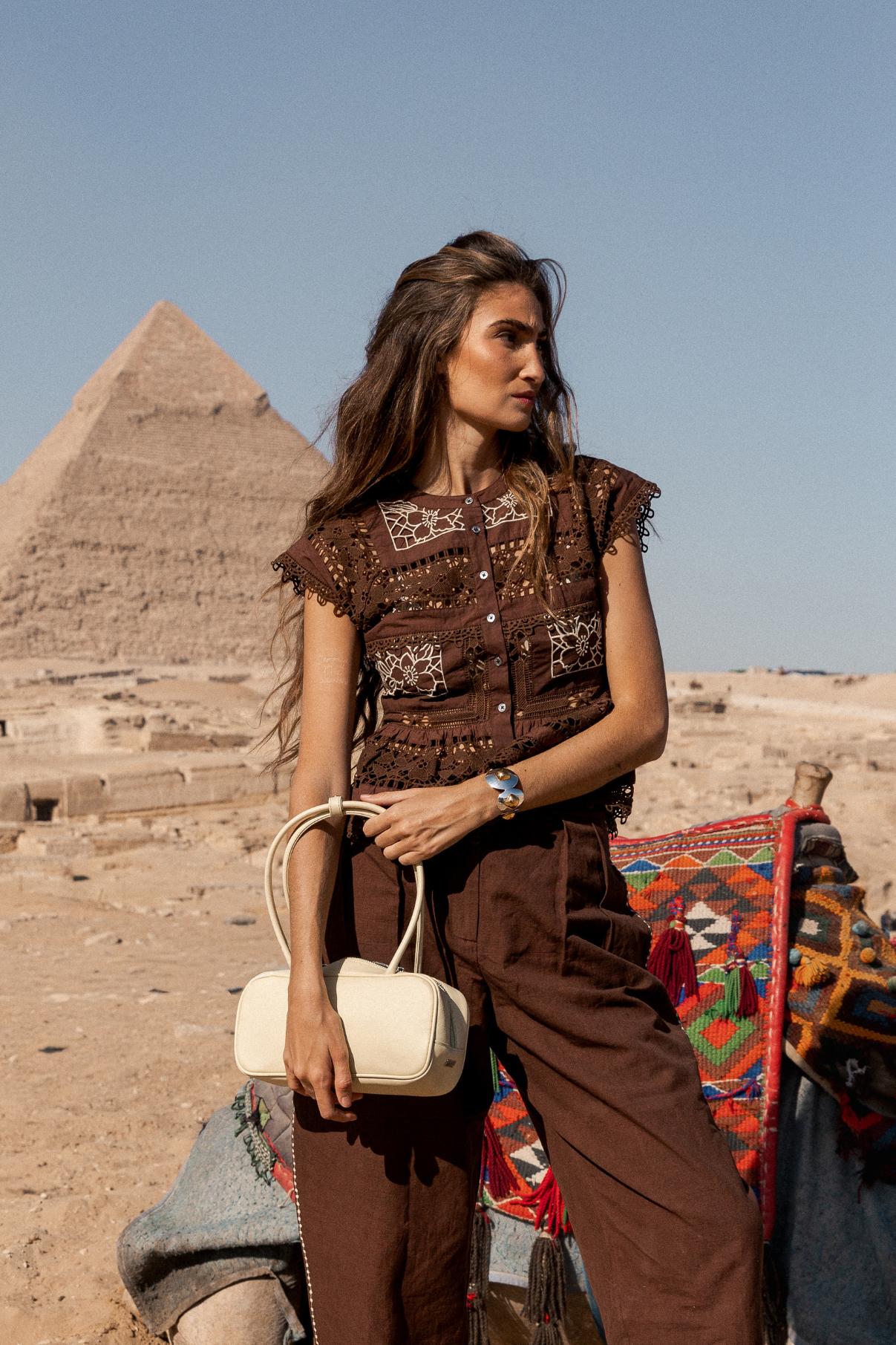 TOP SEA EMBROIDERY CHOCOLATE