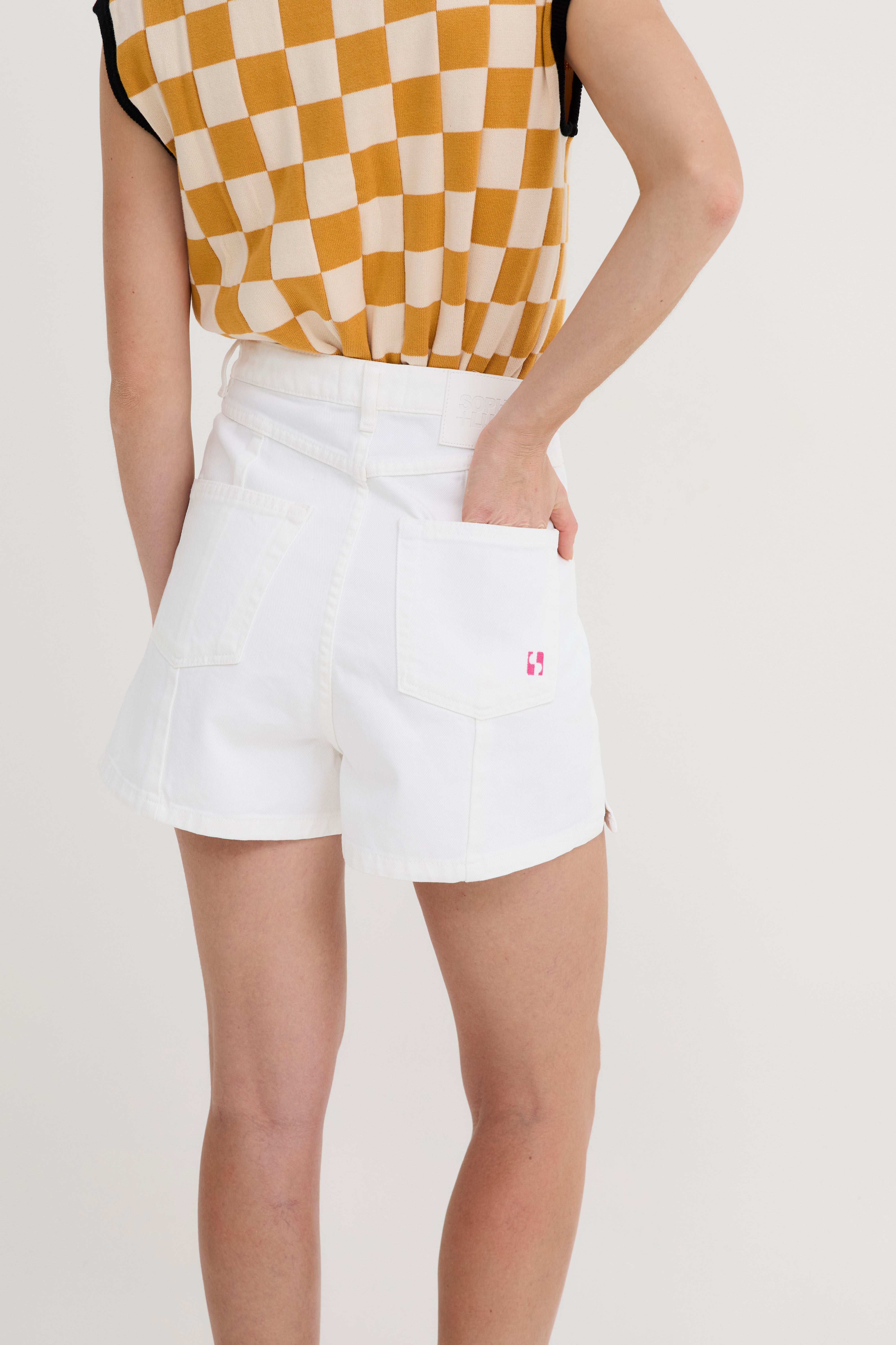 LUCIA TWILL ECRU SHORT