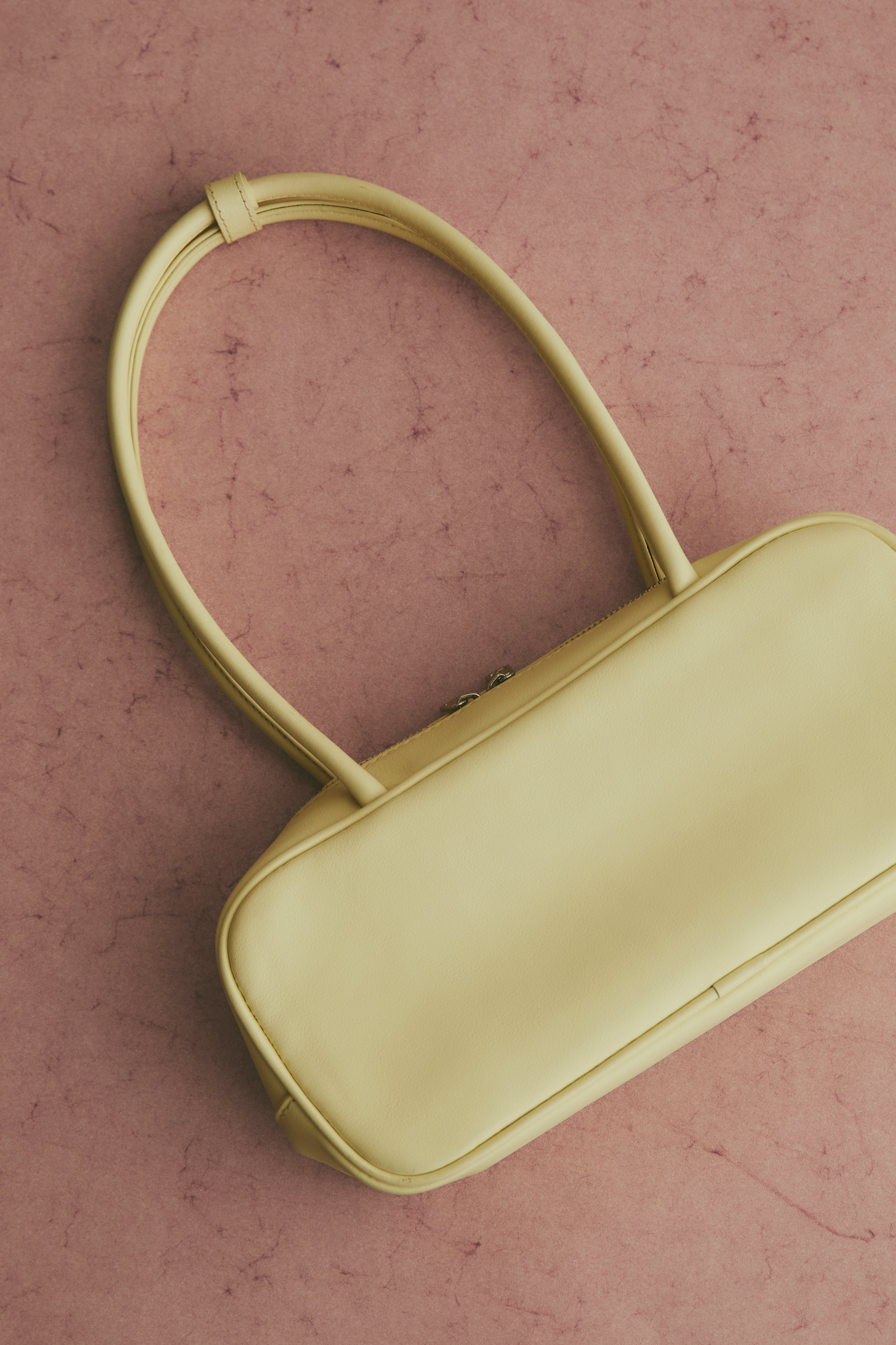 BOLSO BAGUETTE PIEL VAINILLA