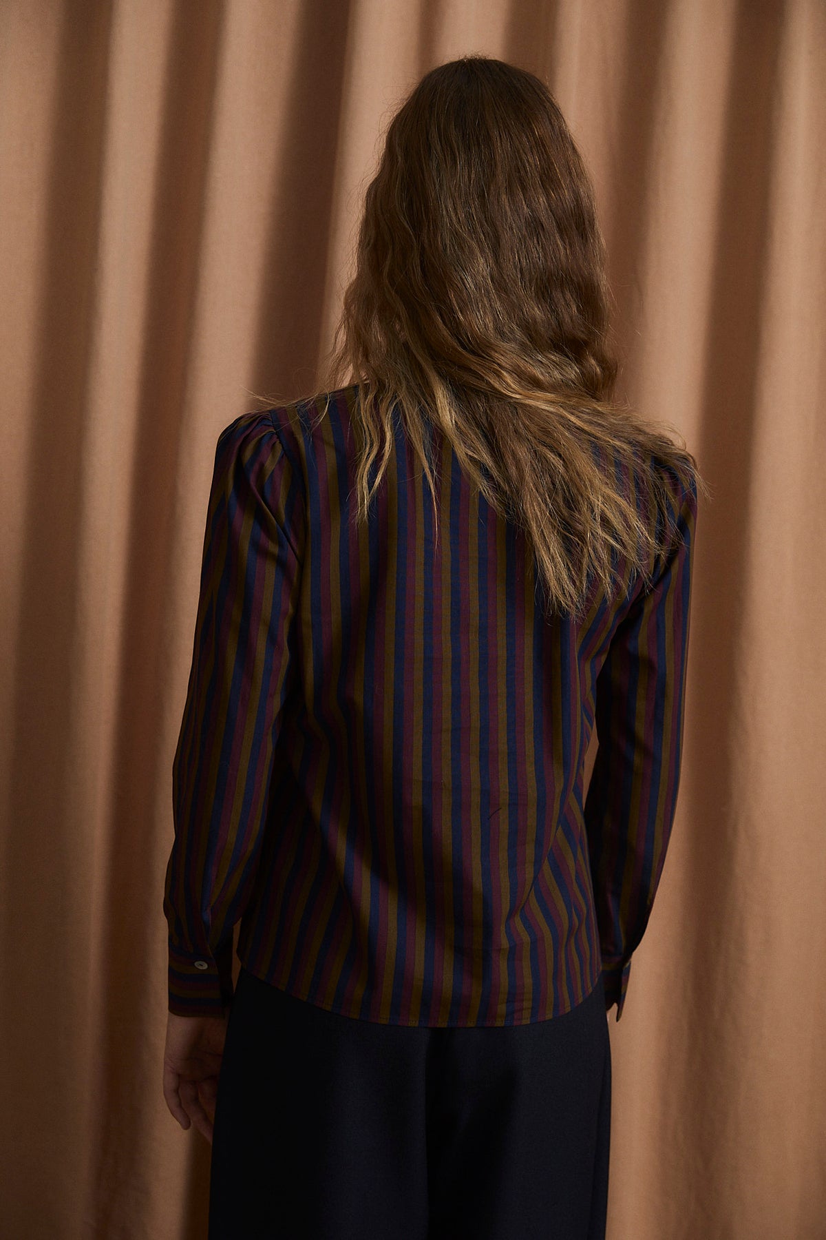 BLUSA LAZO TRIO BURGUNDY