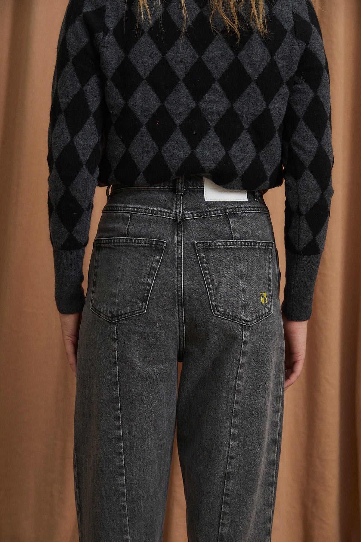 JEANS LUCCI STUD BLEACH GREY