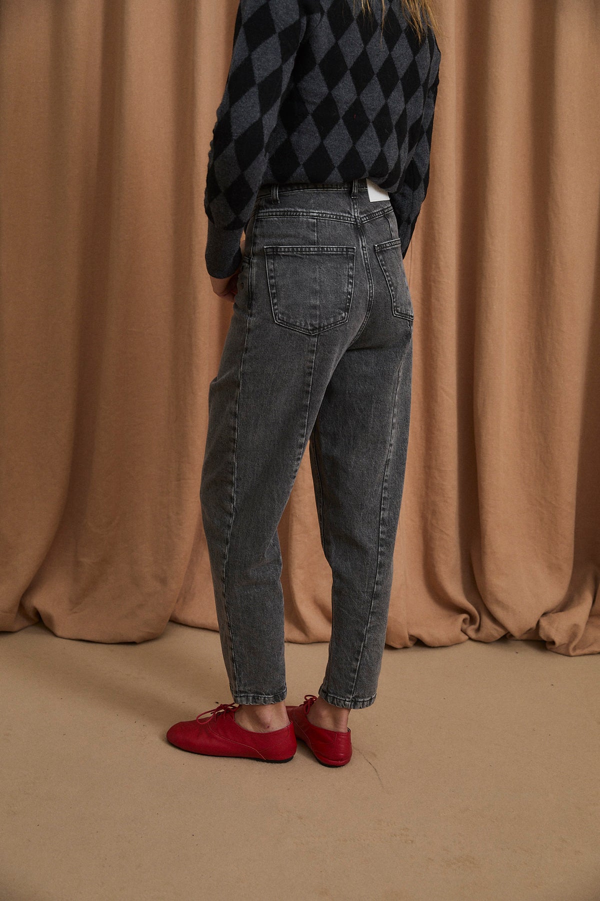 JEANS LUCCI STUD BLEACH GREY