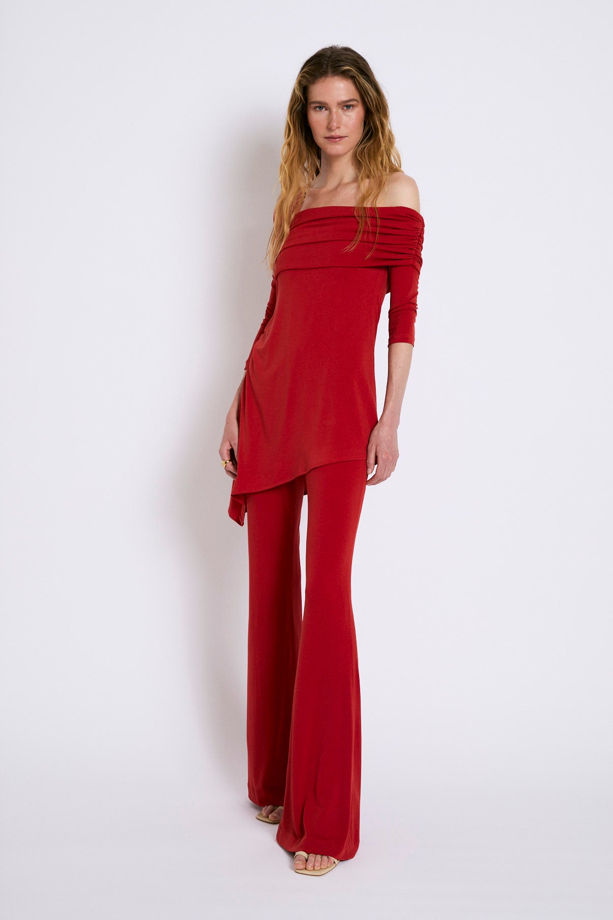 TOTAL LOOK COSIMA PUNTO ROJO