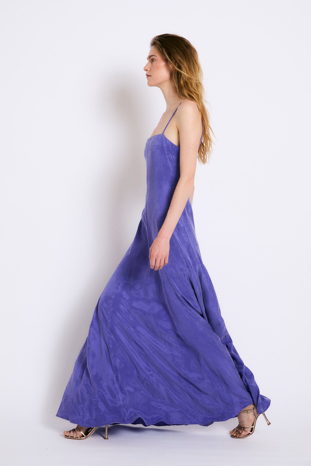 VESTIDO CORINTIA CUPRO MORADO