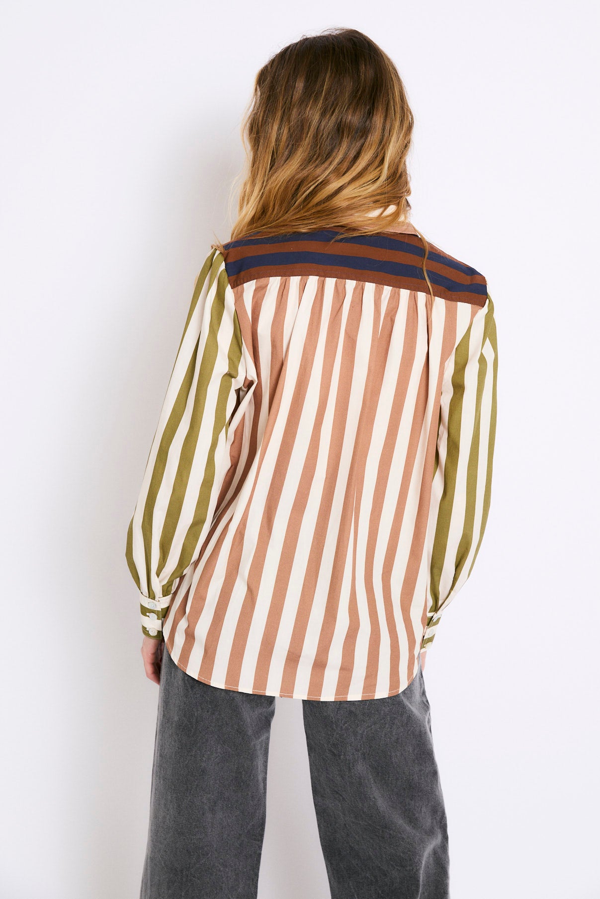 BLUSA CARLOTA RAYAS TRICOLOR