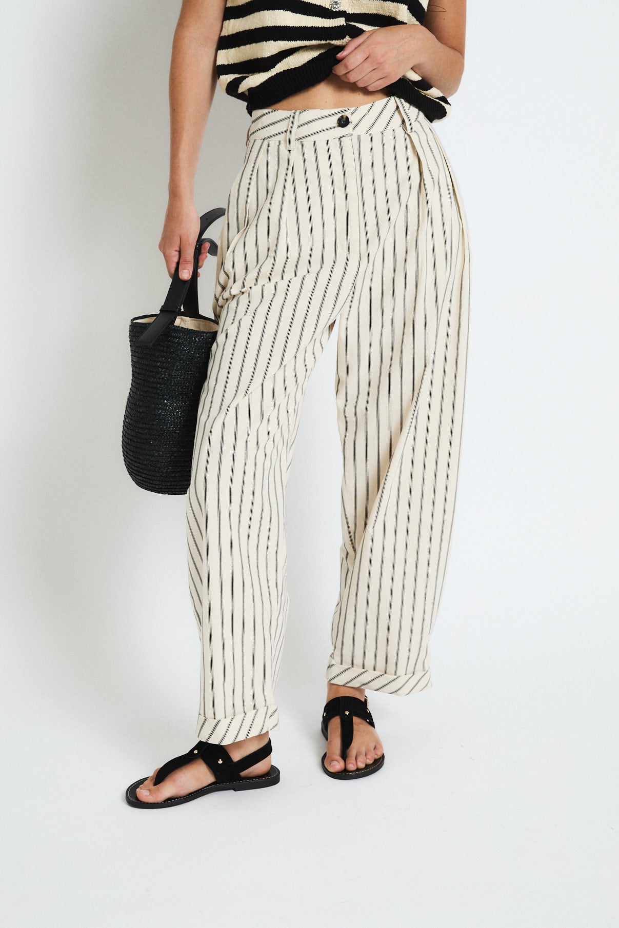 RAYA STRIPES BLACK TROUSERS