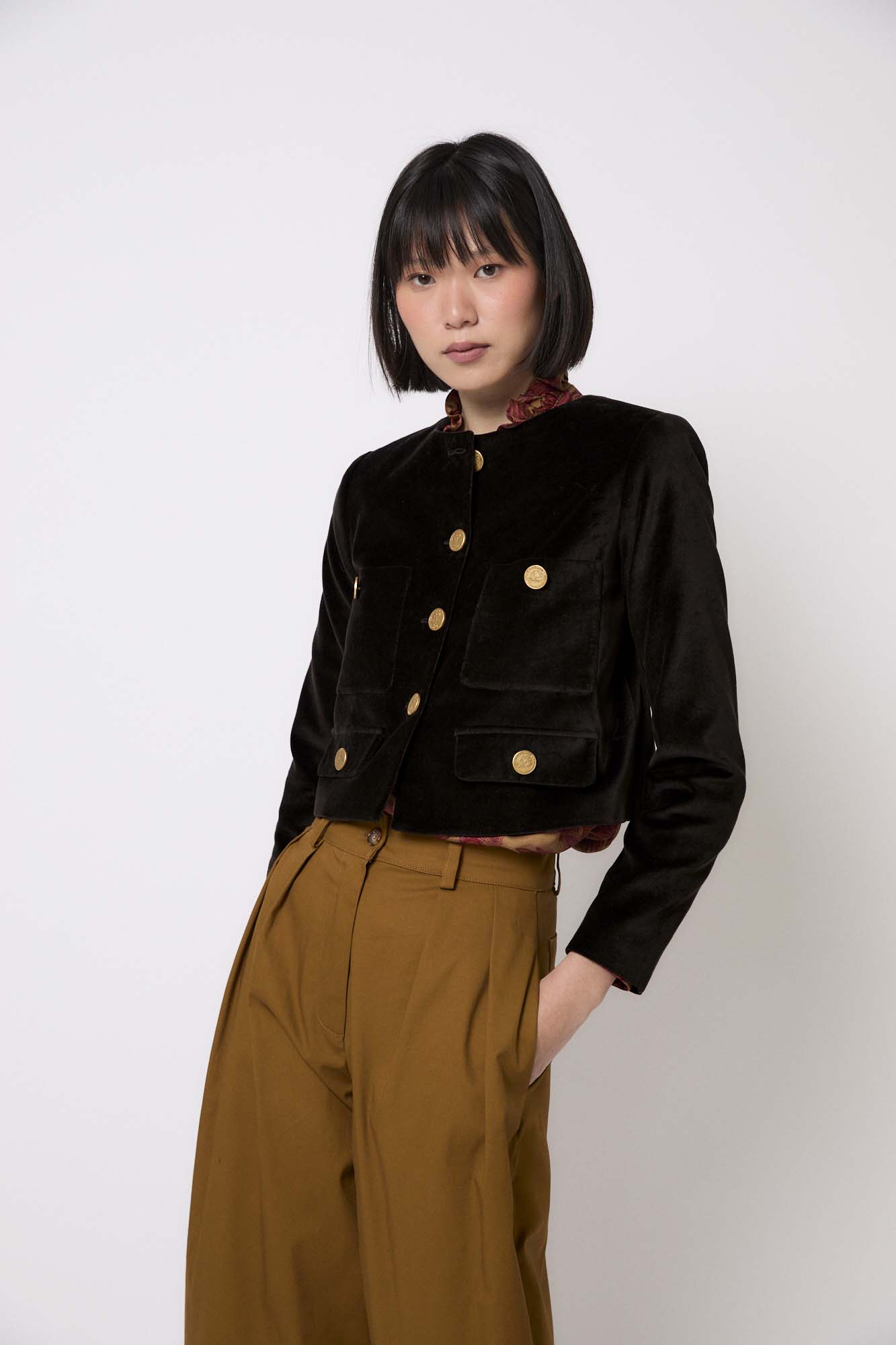 CHAQUETA AINA VELVET NEGRO