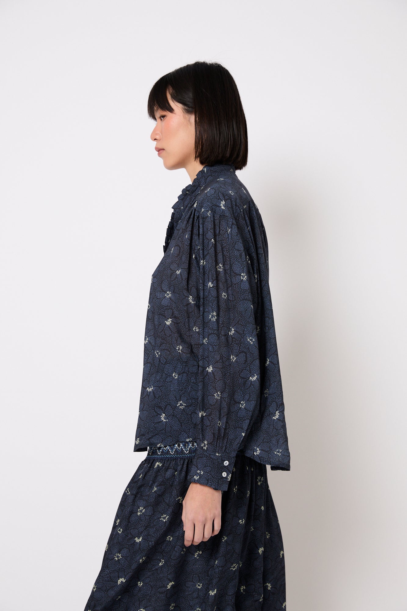 BLUSA CATALINA FLOR AZUL