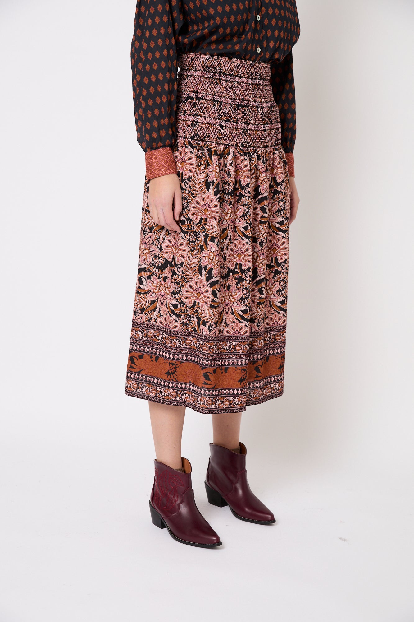 FALDA NIDO GRECA CAMEL