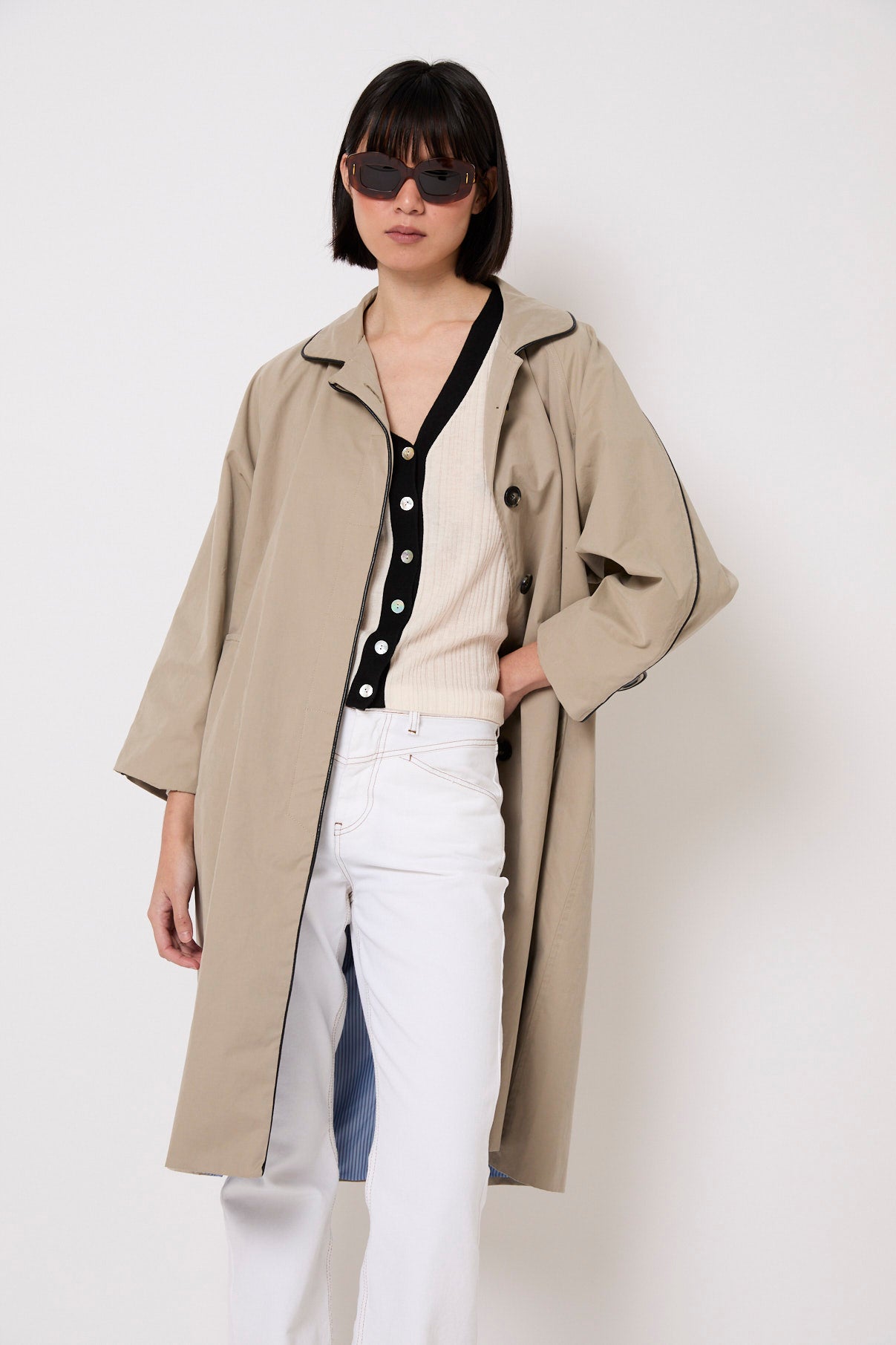 MACKINTOSH RIVETE OVER RAIN TAUPE