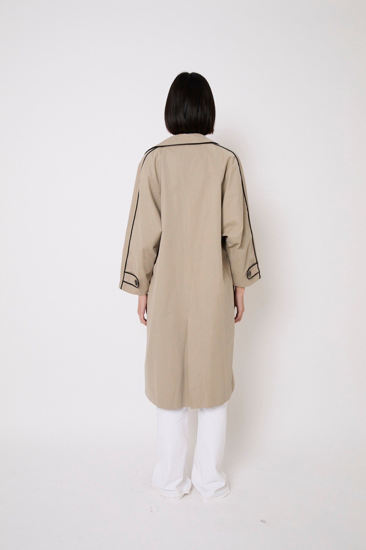 MACKINTOSH RIVETE OVER RAIN TAUPE