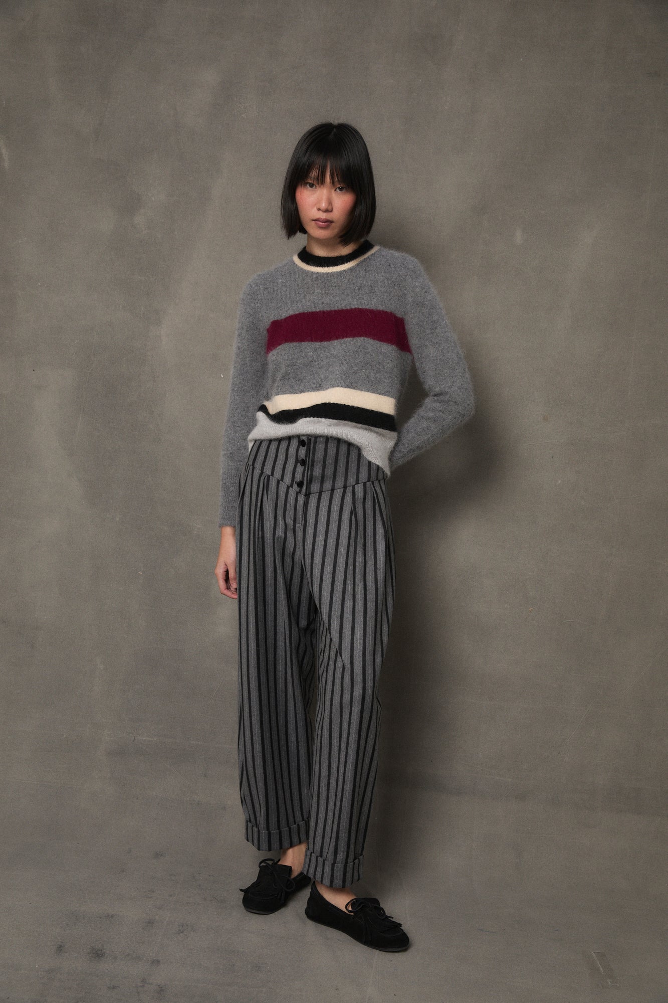 PANTALON PEPE RAYAS GRIS