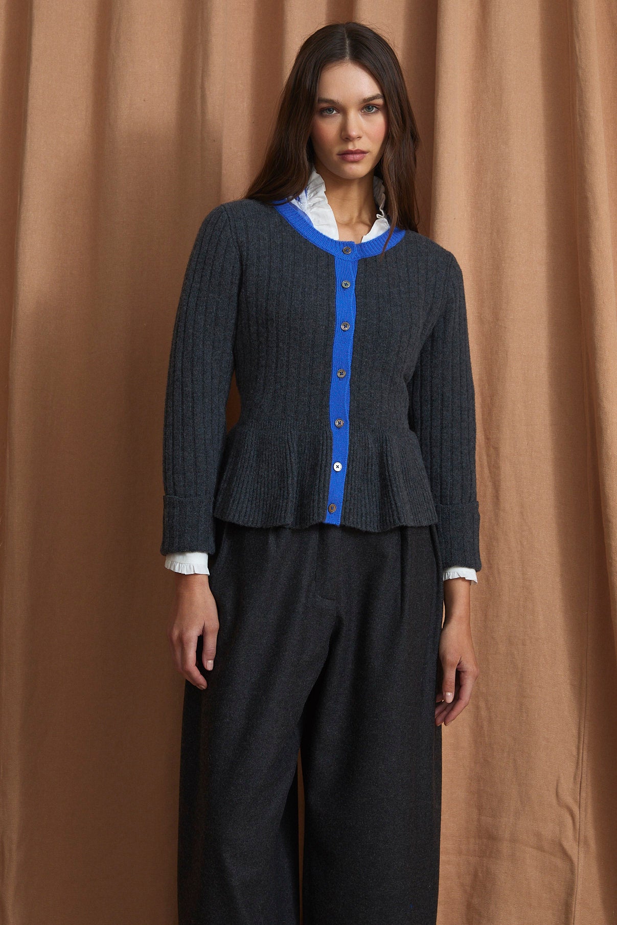 CHAQUETA LEILA PUNTO GRIS