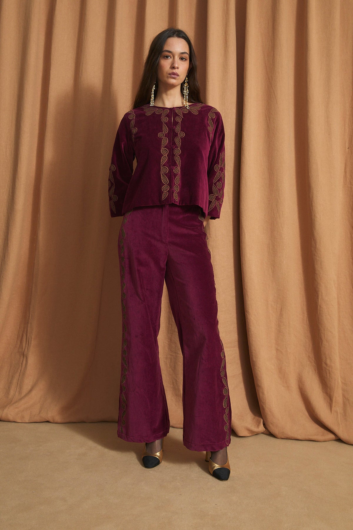 TOTAL LOOK ROSE VELVET BURGUNDY