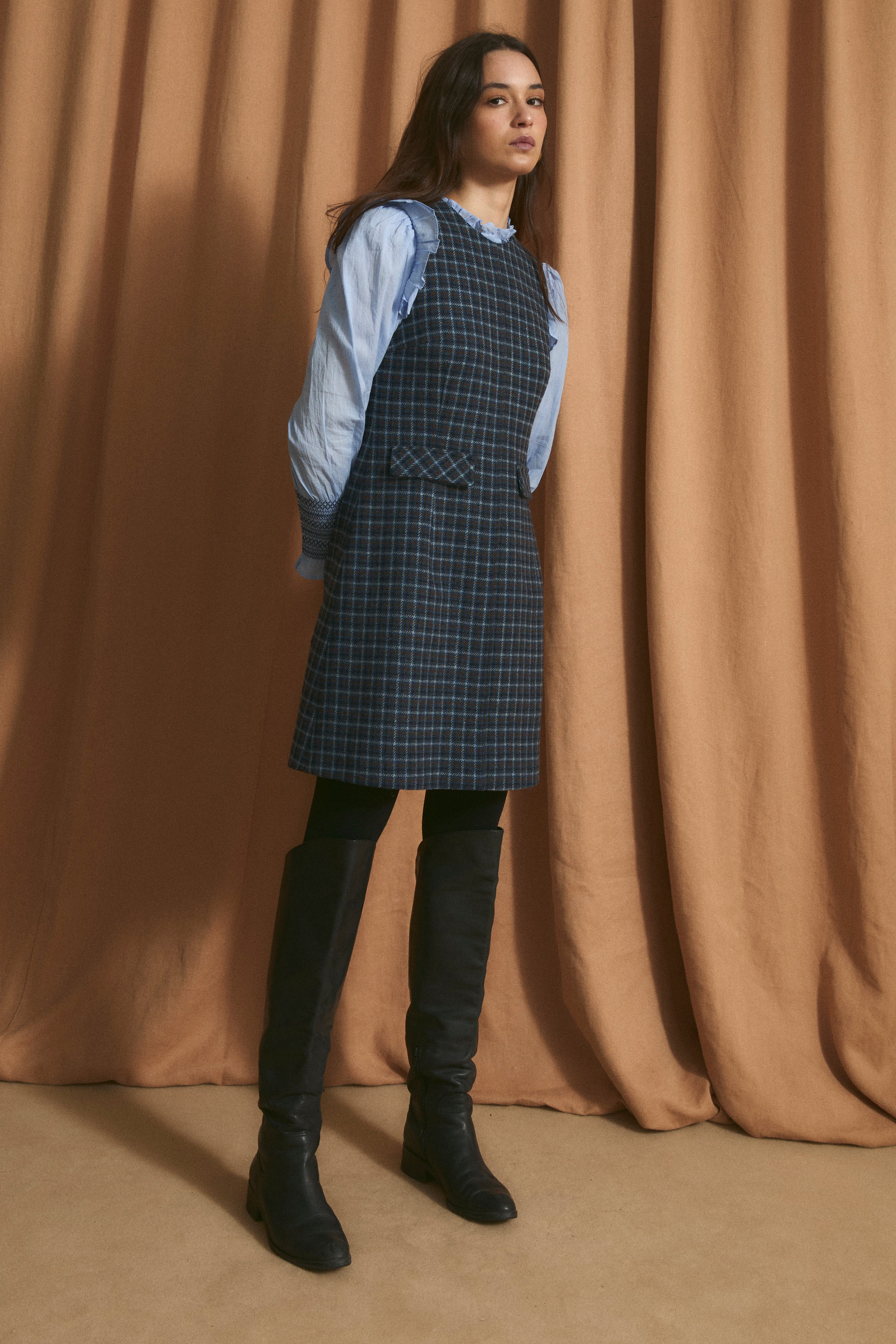 TWIGGY ENGLAND BLUE DRESS