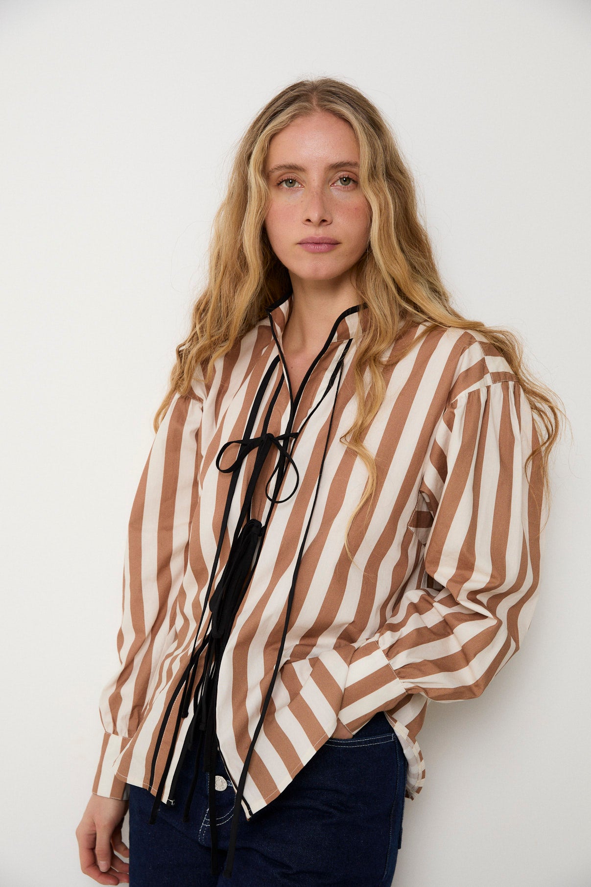 SOBRECAMISA TOKIO RAYA CAMEL