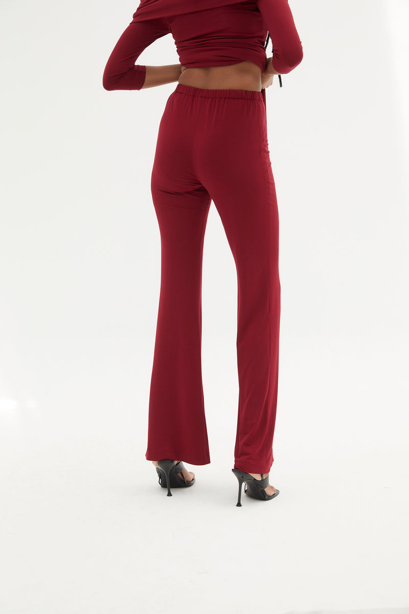 SESENTA KNITTED CHERRY TROUSERS