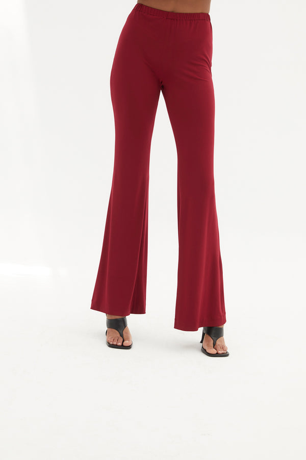 SESENTA KNITTED CHERRY TROUSERS