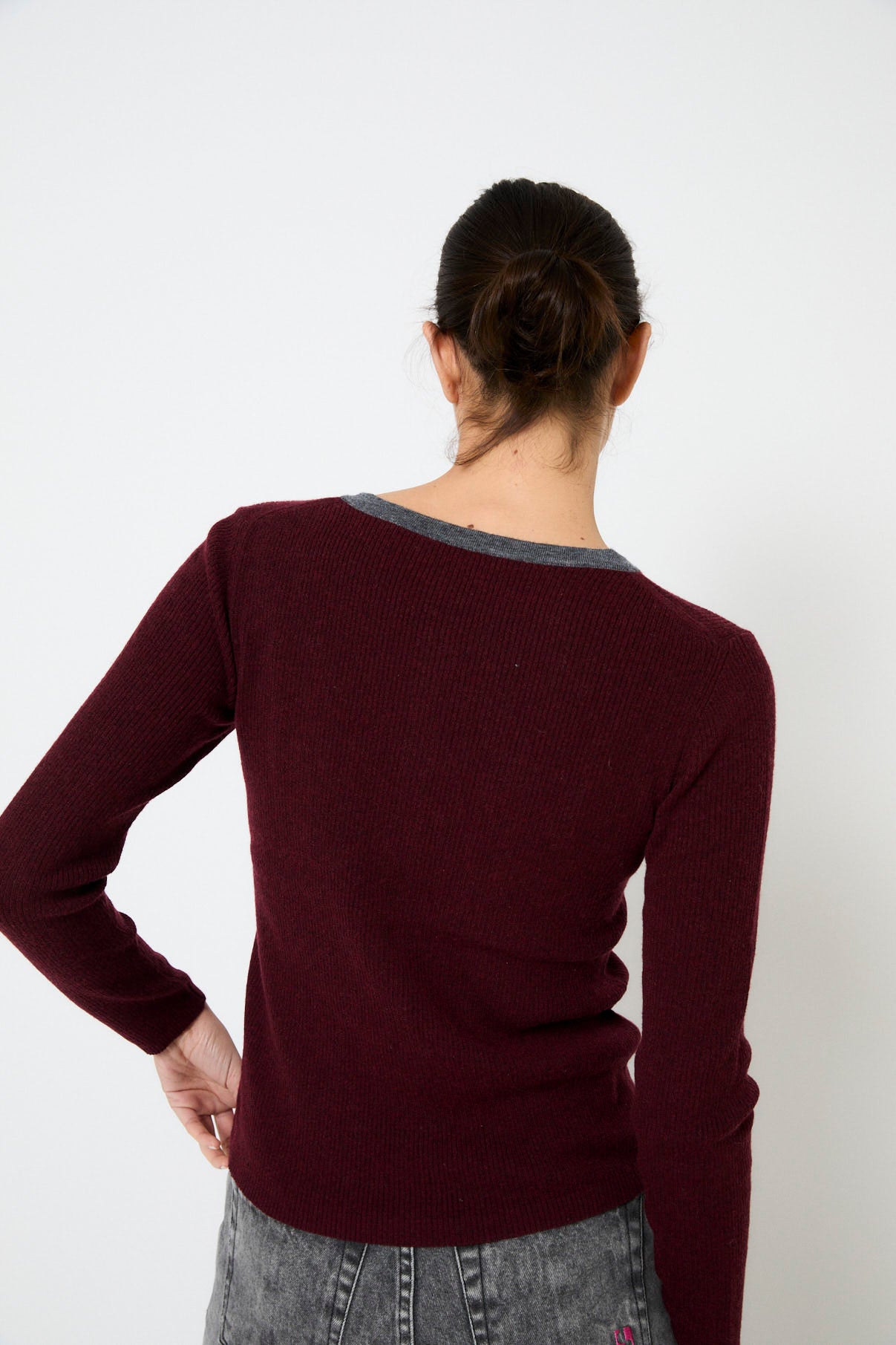 CHAQUETA OITA PUNTO BURGUNDY