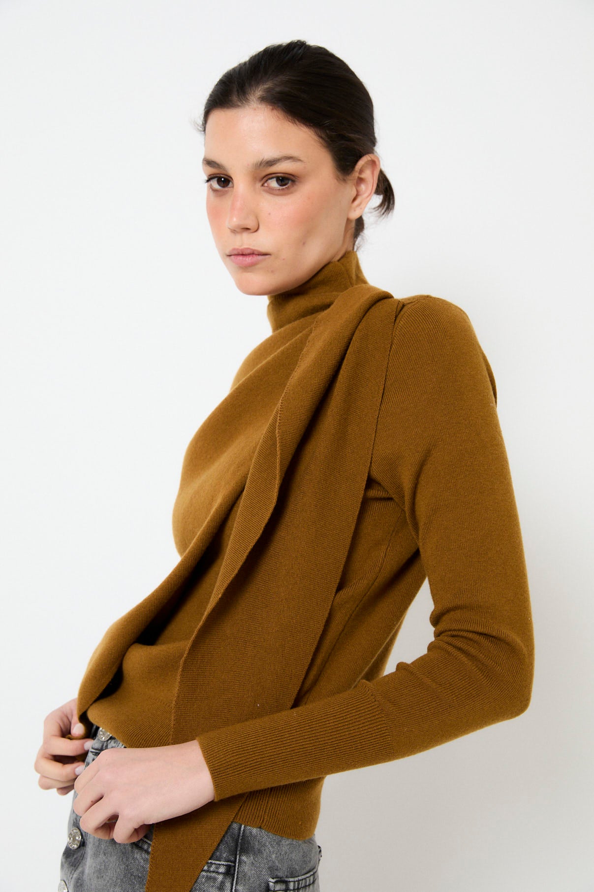 JERSEY PAÑUELO PUNTO OCRE