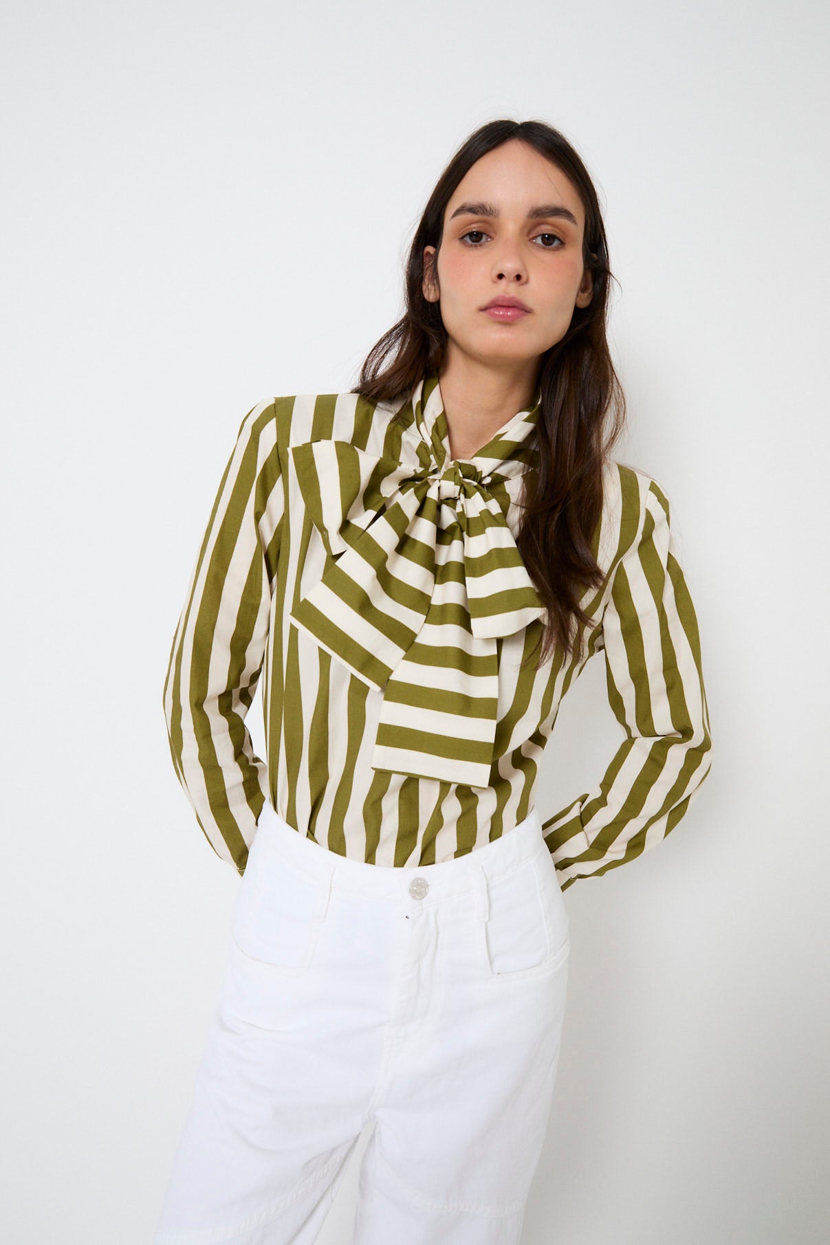 BLUSA LAZO RAYA KAKI