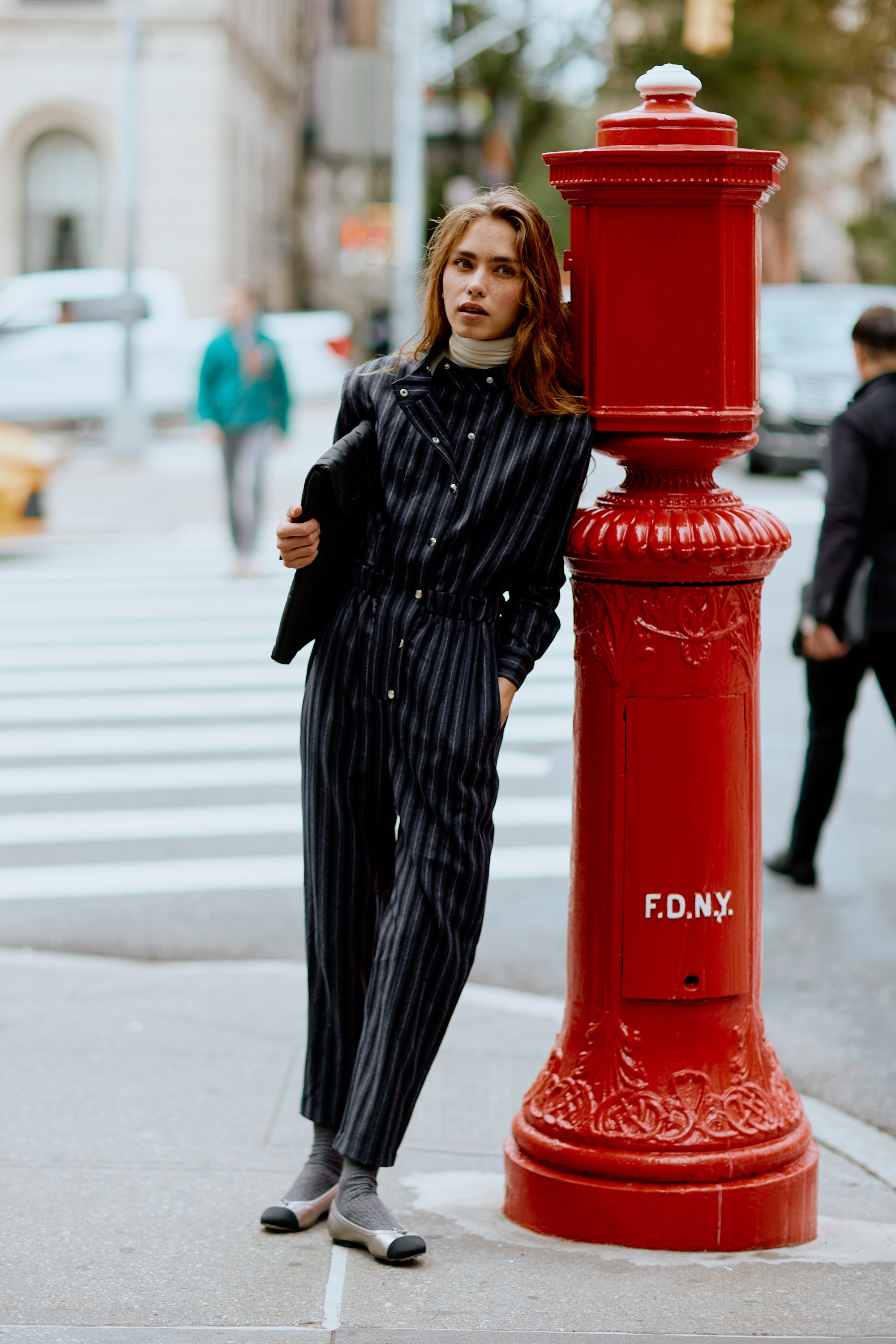 MONO ISABELA RAYAS MARINO