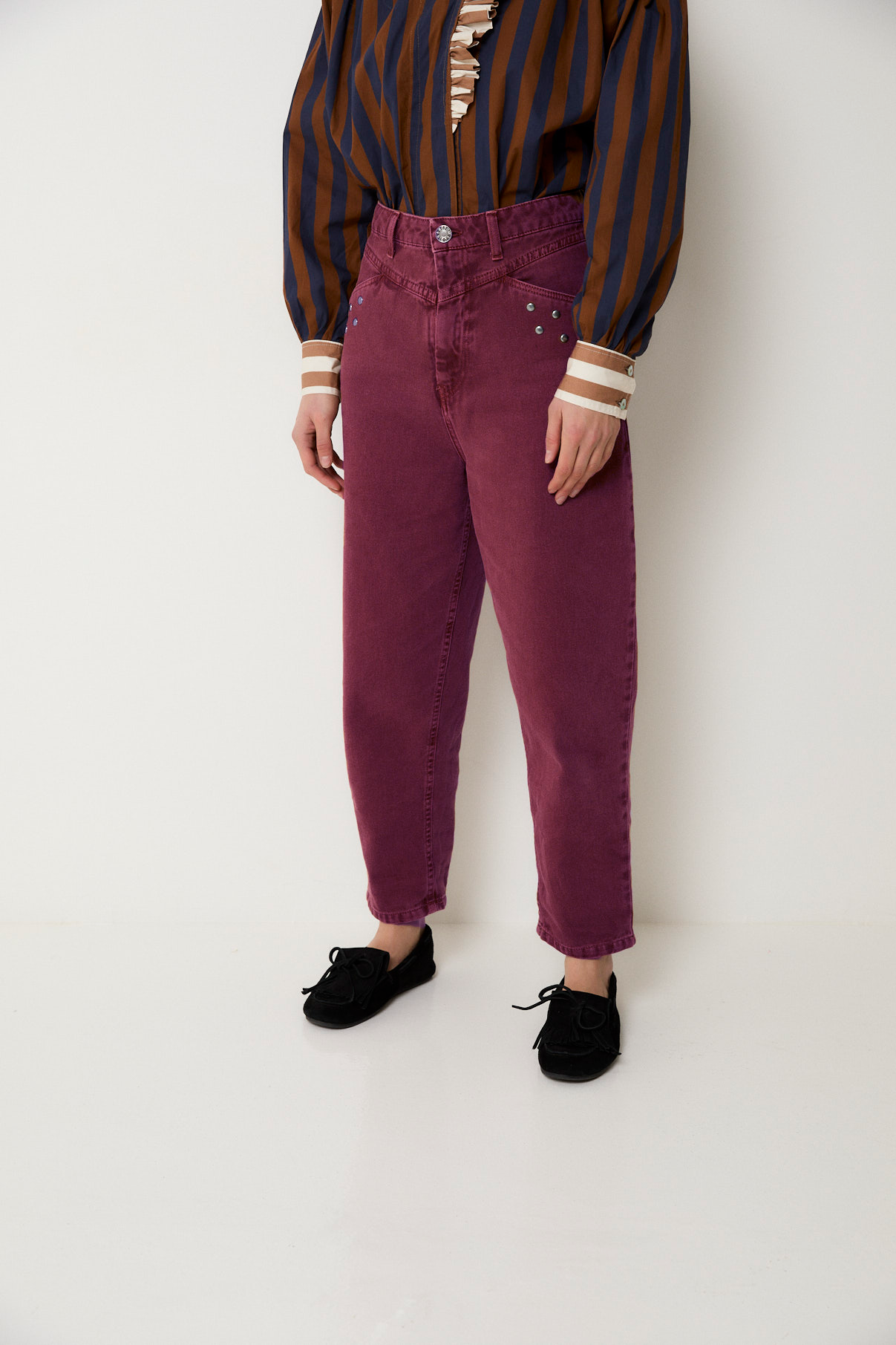 TACHAS CORSE BURGUNDY JEANS