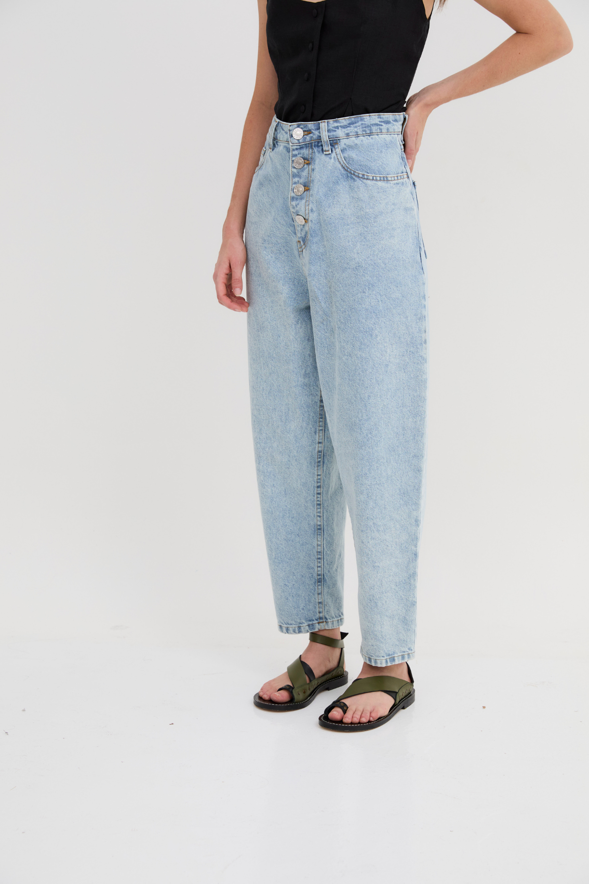 MALIBU BLEACH BLUE JEANS
