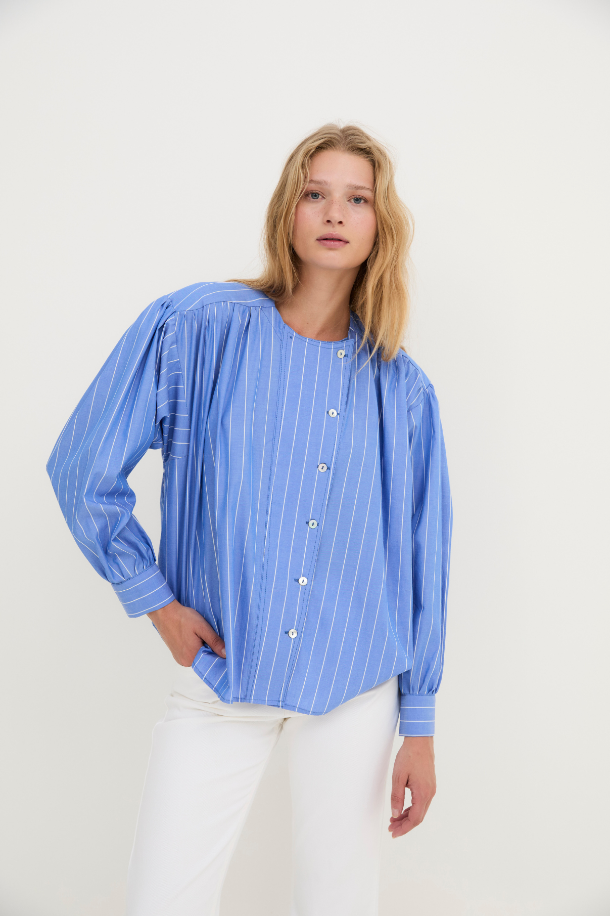 BLUSA TIRSO DIPLOMÁTICO AZUL