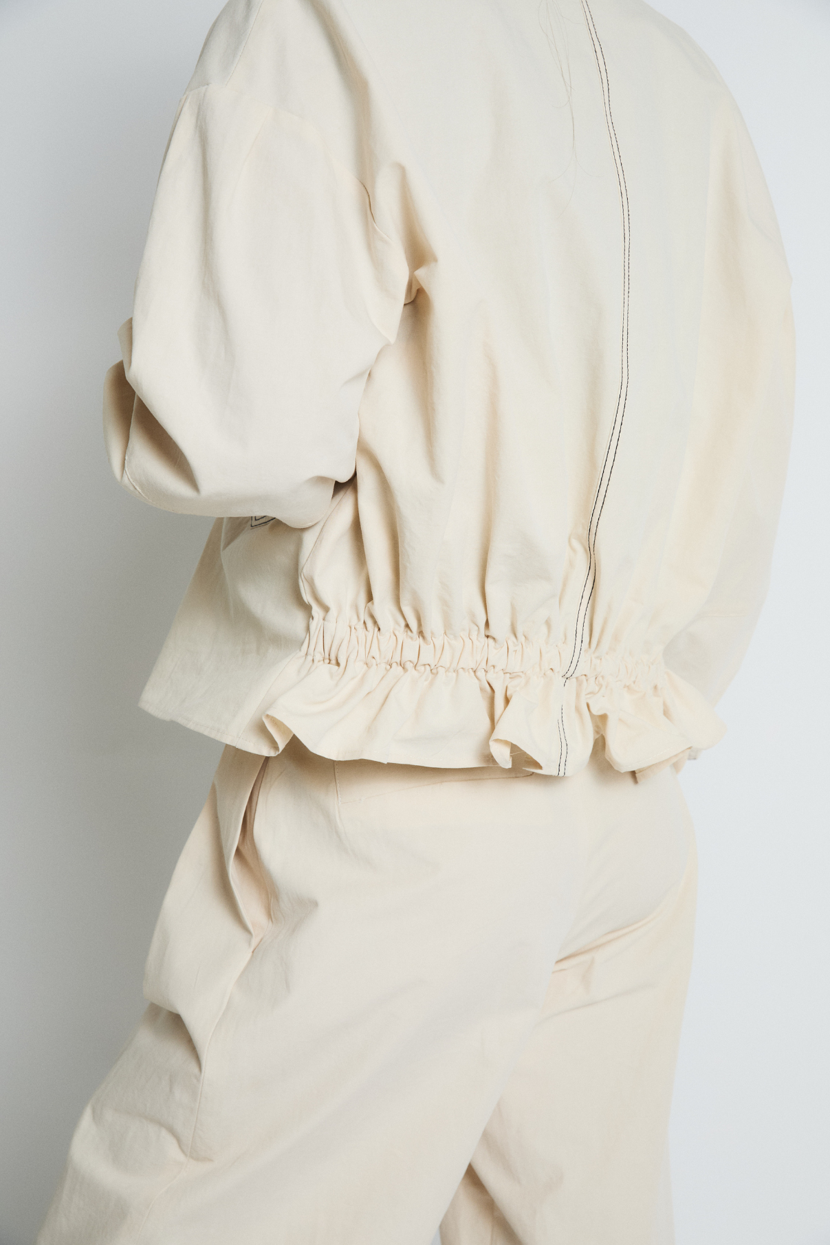 TOTAL LOOK PAULA SAFARI CRUDO