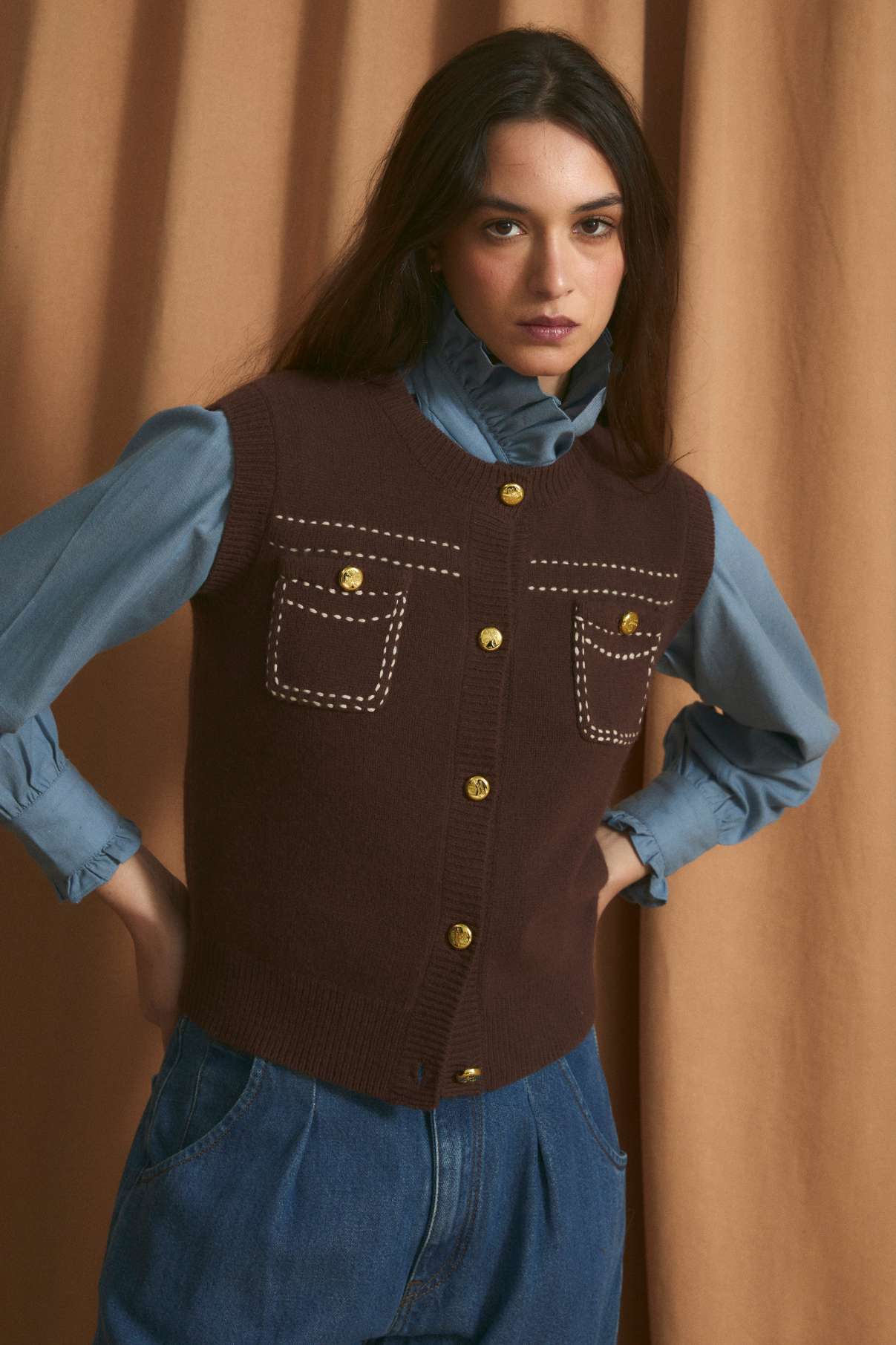 CHALECO BOSTON PUNTO MARRON