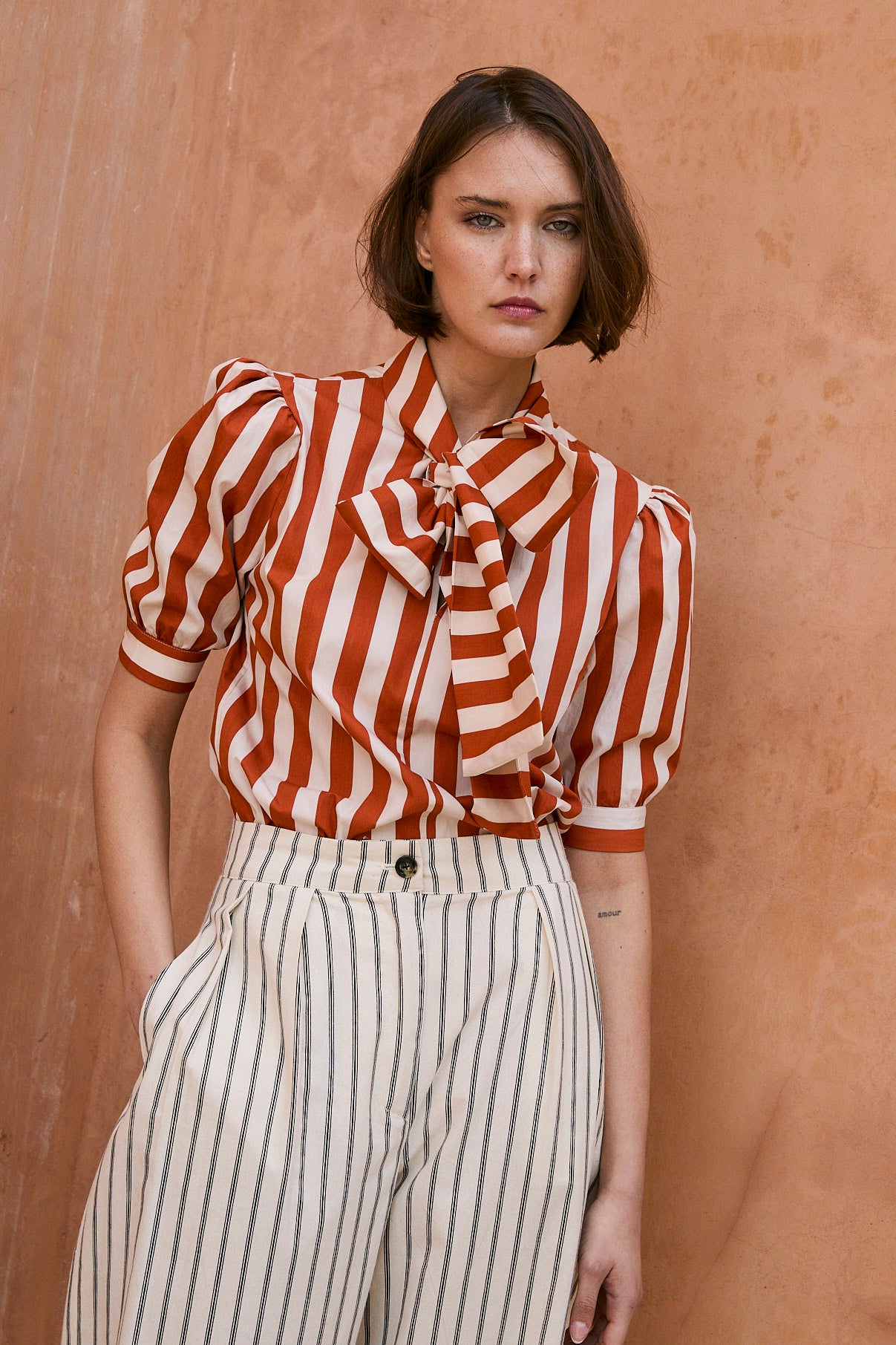 BLUSA LULU RAYAS TEJA