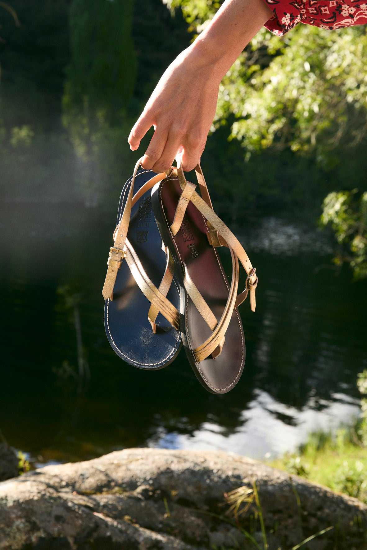 SANDALIA BARBARA PIEL DORADO