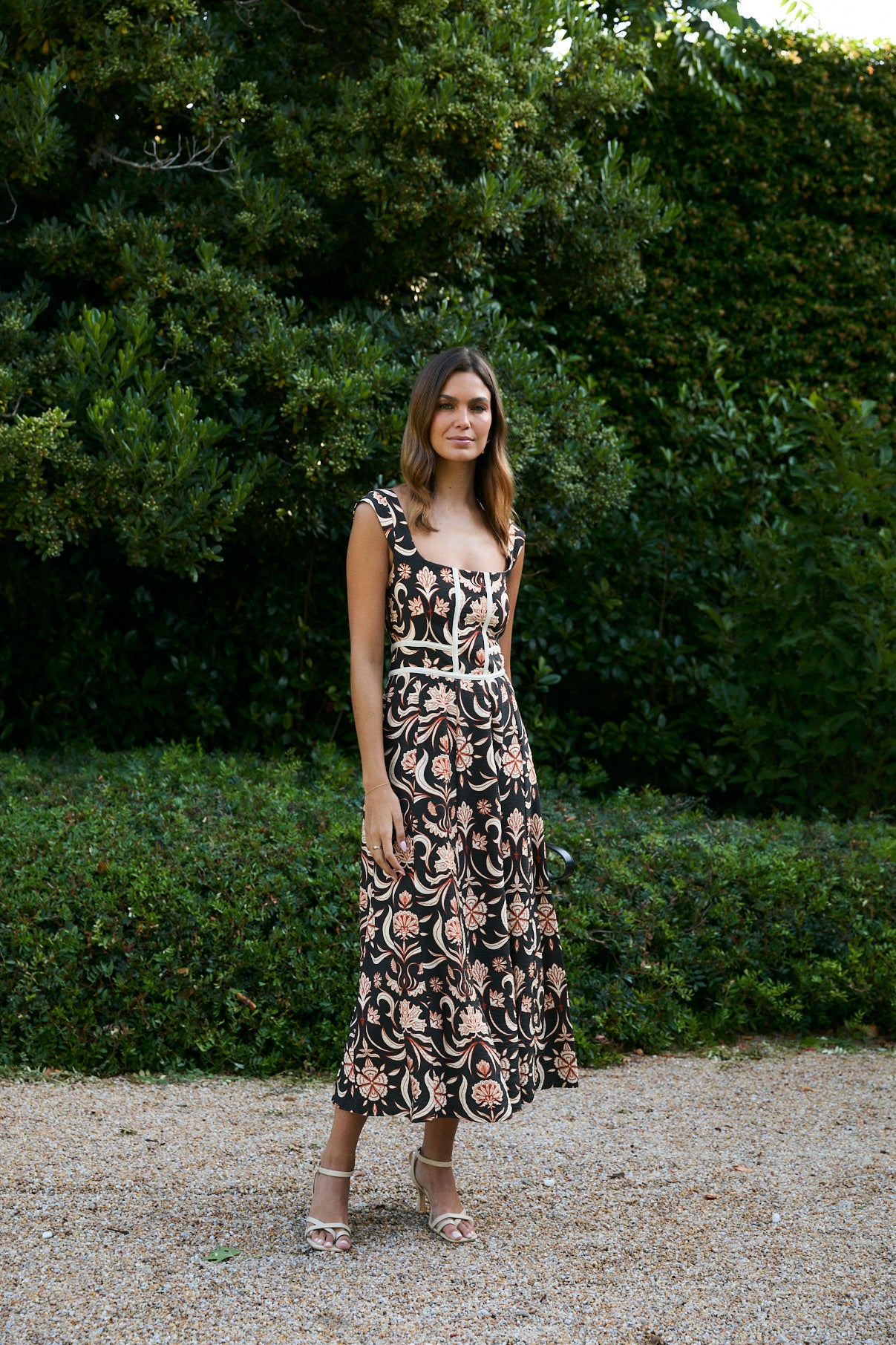 VESTIDO CORSÉ INDIANA NEGRO