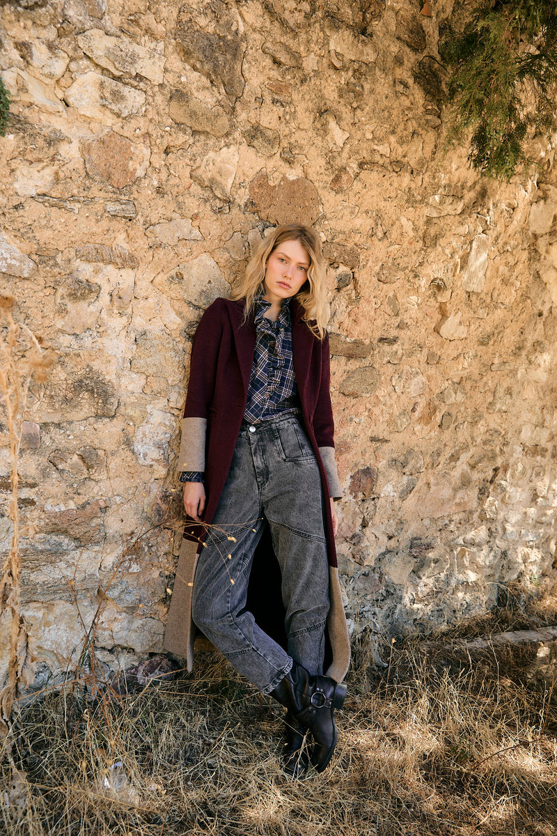 JEANS CORTES BLEACH GRIS