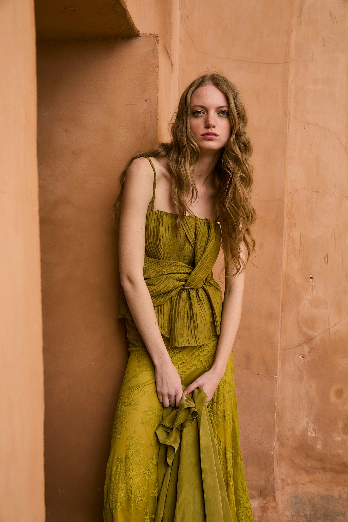 TOTAL LOOK LINDA ENCAJE OLIVA