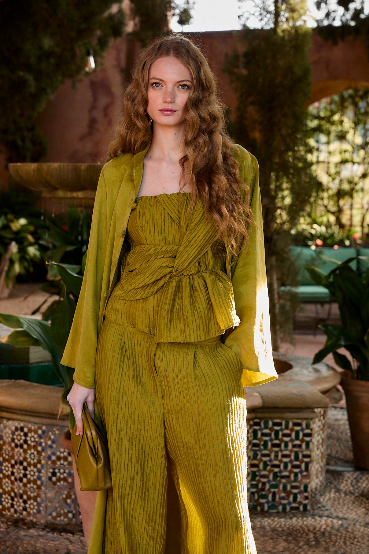 TOTAL LOOK LINDA ARRUGUILLA OLIVA